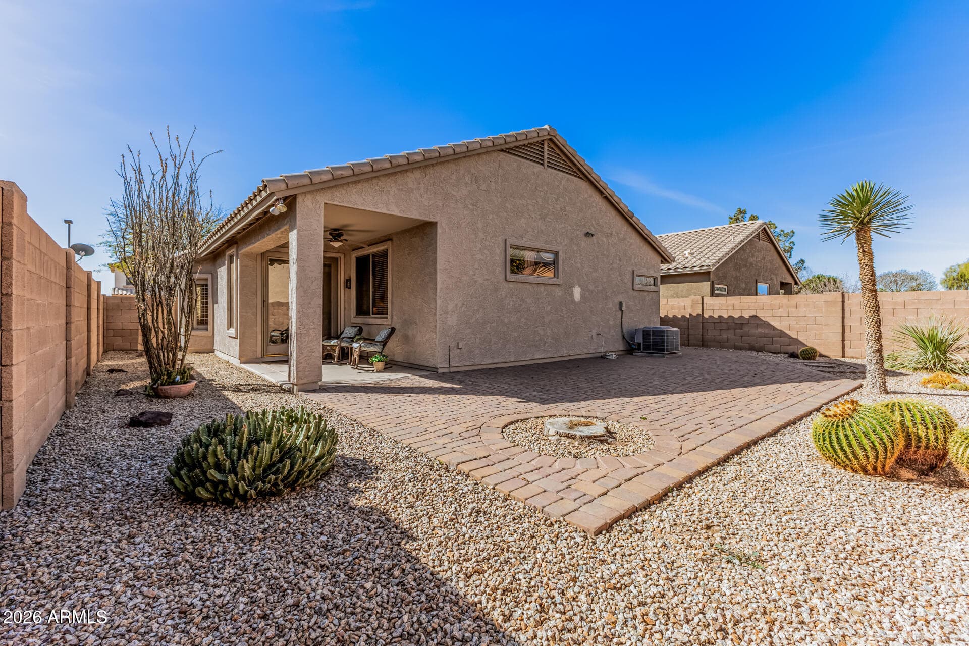 838 E Cathy Dr — photo 24