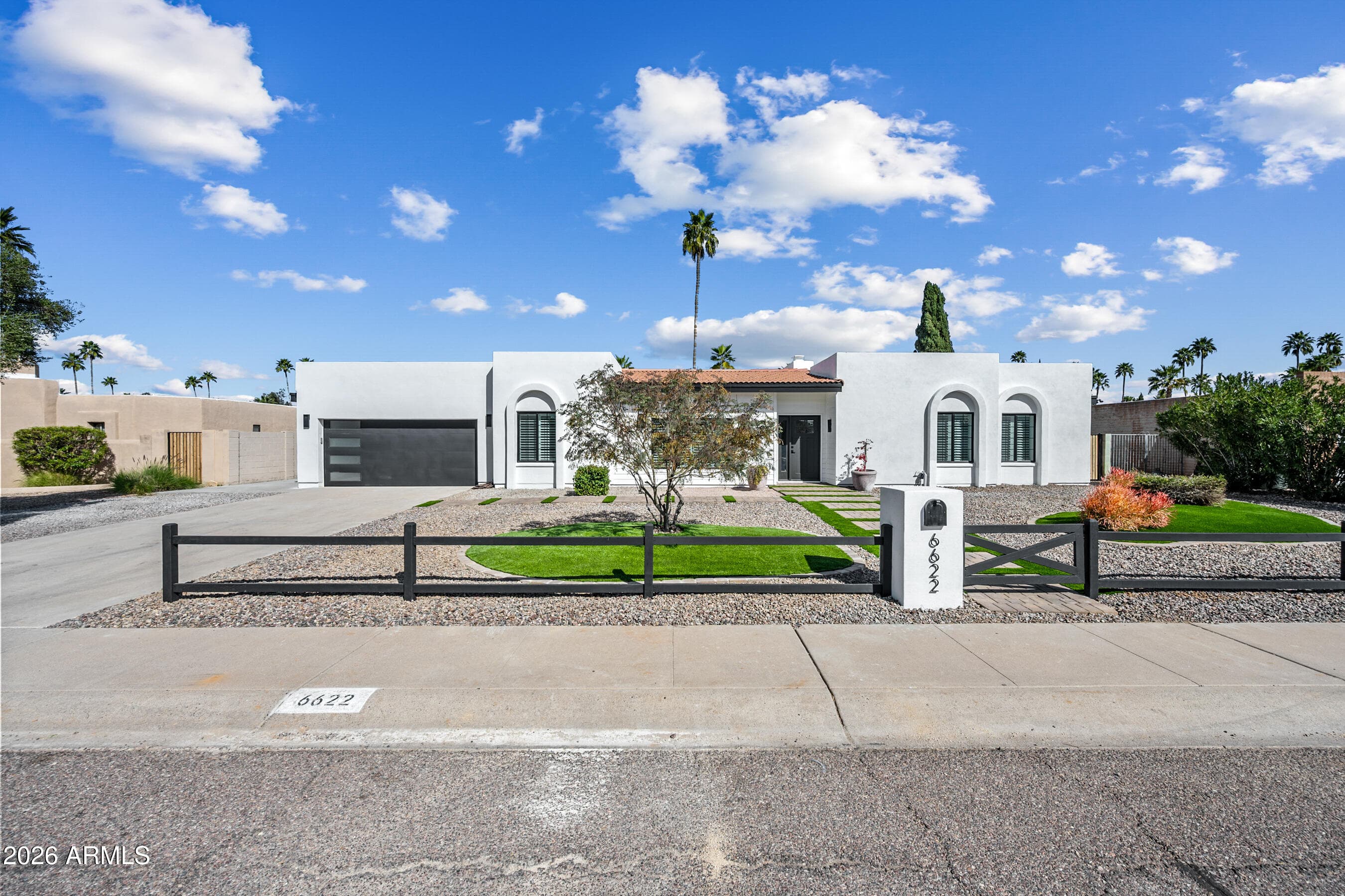 6622 E Voltaire Ave — photo 2