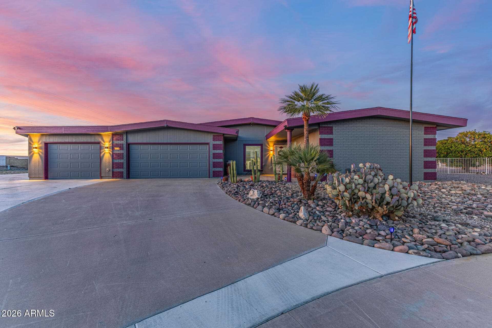 11210 W Pueblo Ct — photo 1