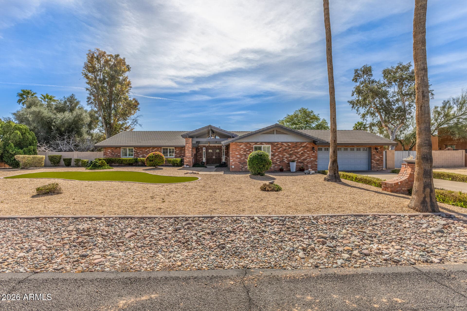 4933 W Fallen Leaf Ln — photo 2