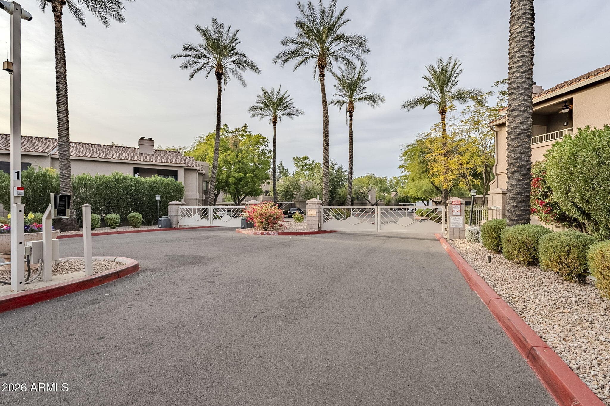 15050 N Thompson Peak Parkway 1041 — photo 1