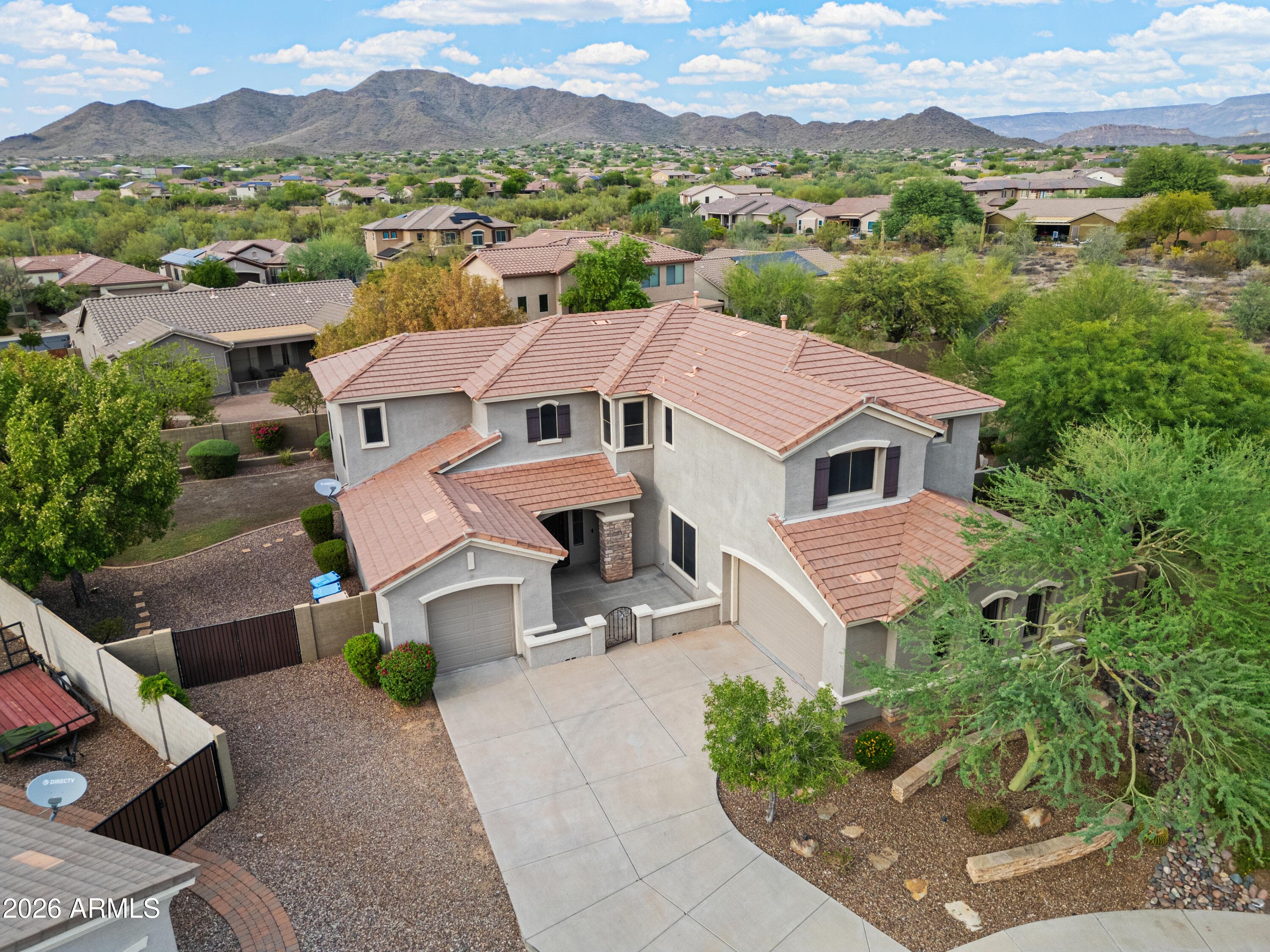 2403 W Kit Carson Ct — photo 29