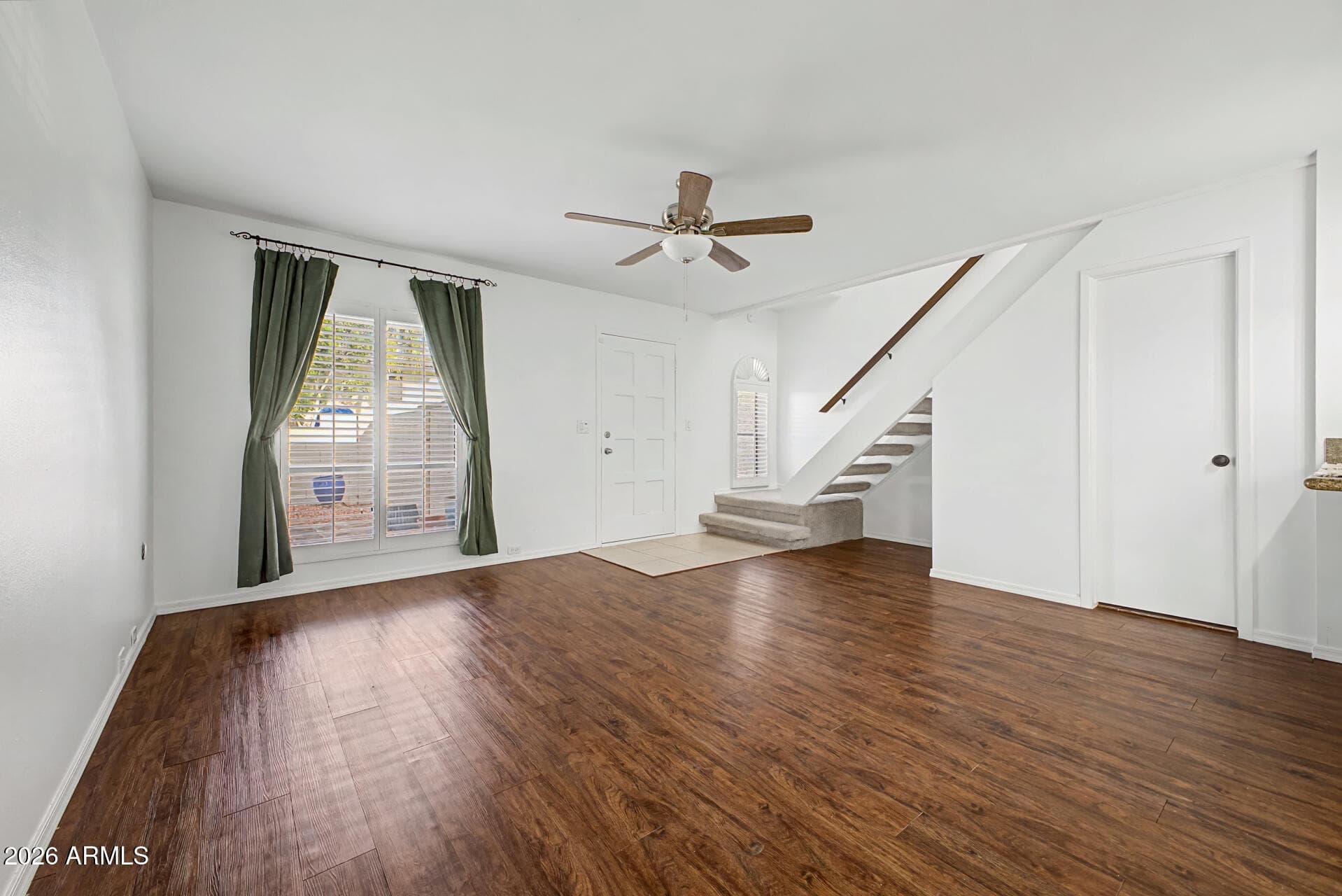 8646 S 51ST ST - Photo 4