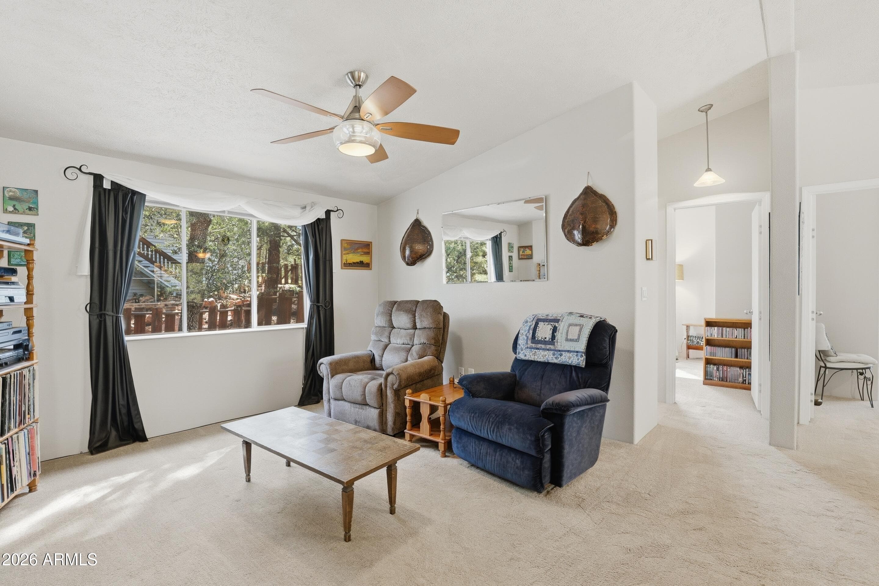 305 E EIDELWEISS CIRCLE - Photo 3
