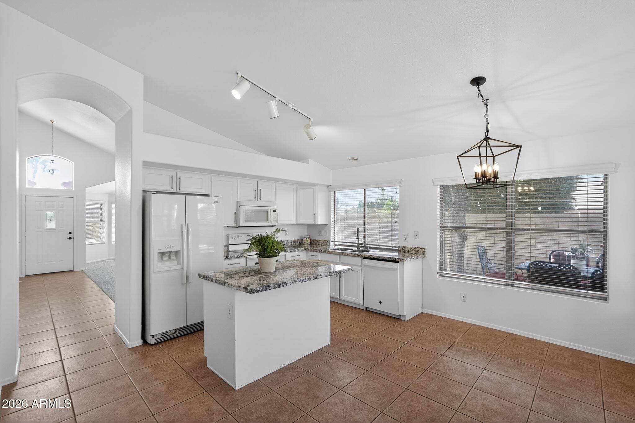 6370 W Wahalla Ln — photo 2