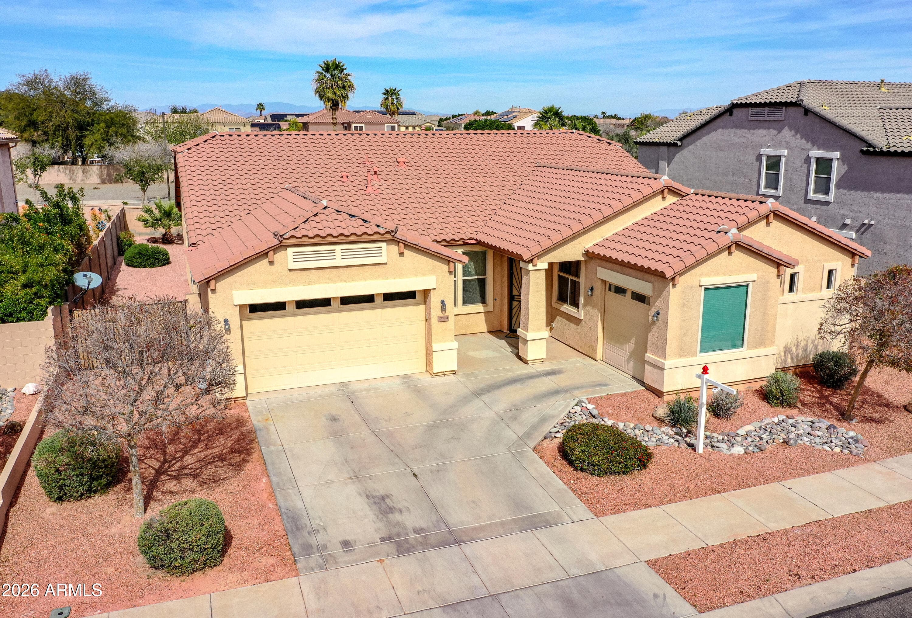 17774 W Dahlia Dr — photo 1