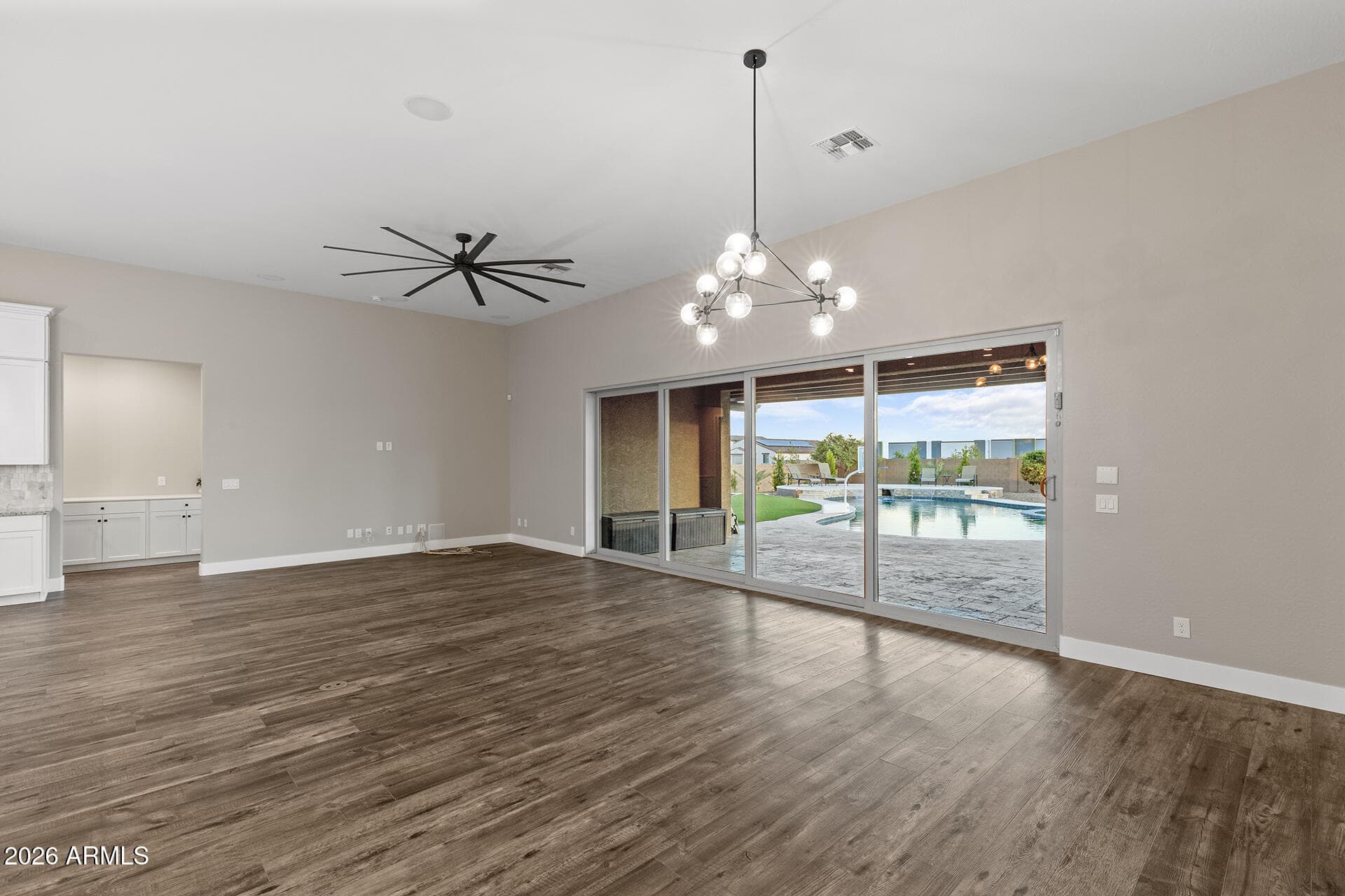 15833 W CHERYL CT - Photo 4
