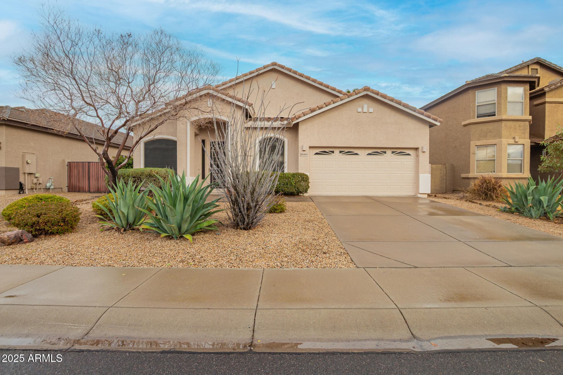26065 N 68th Ln — photo 1