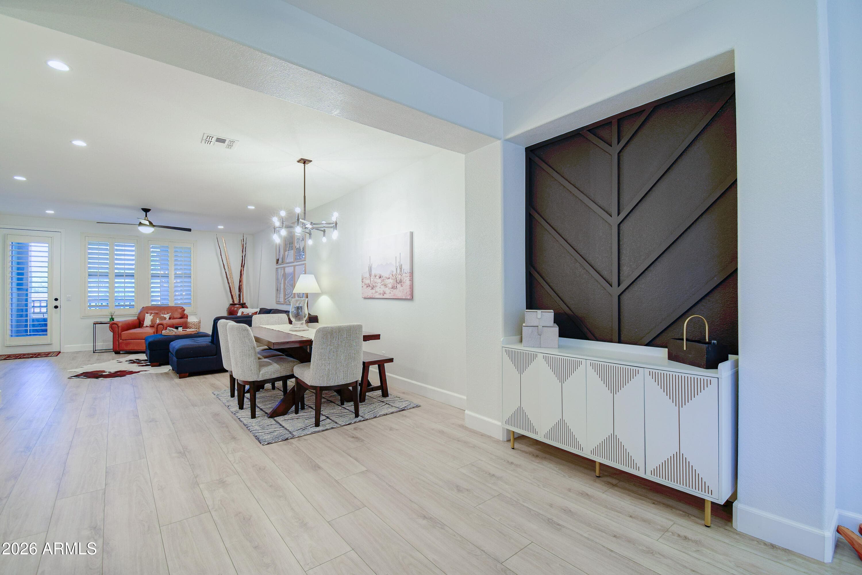 15221 N Clubgate Dr 2023 — photo 2