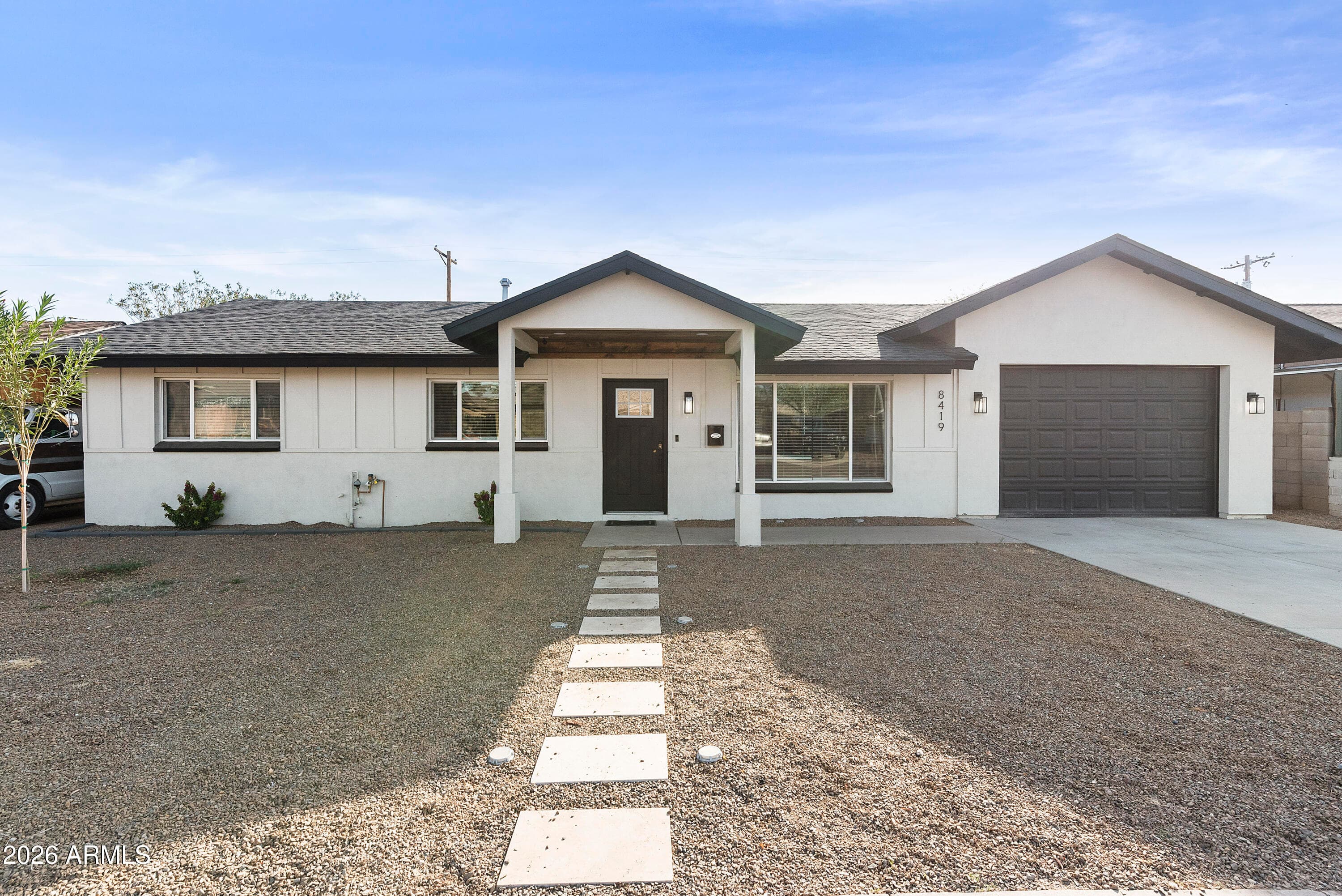 8419 E Edgemont Ave — photo 1