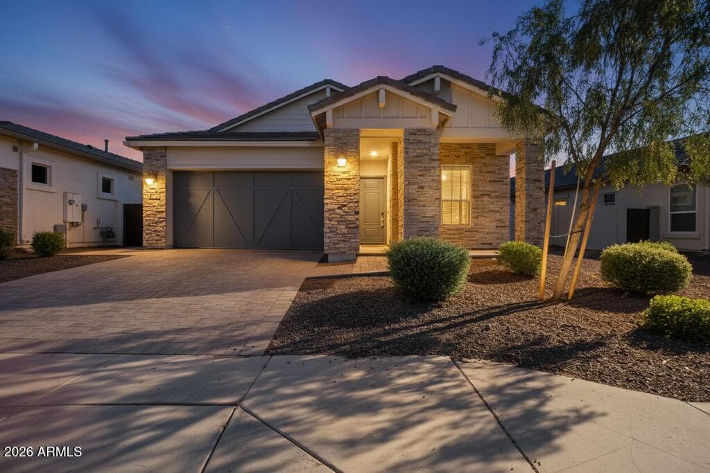 21589 N 102nd Dr — photo 2