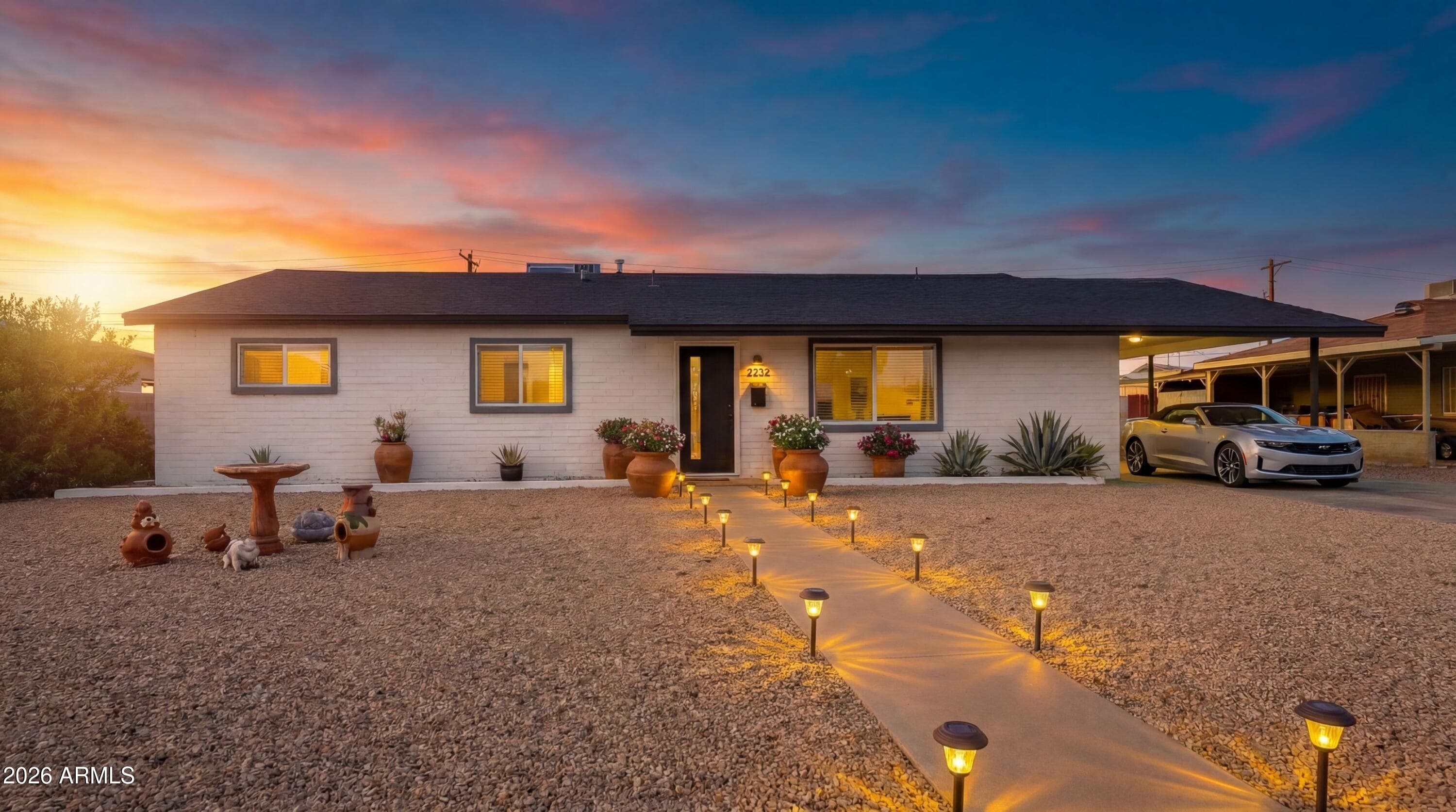 2232 W San Miguel Ave — photo 1