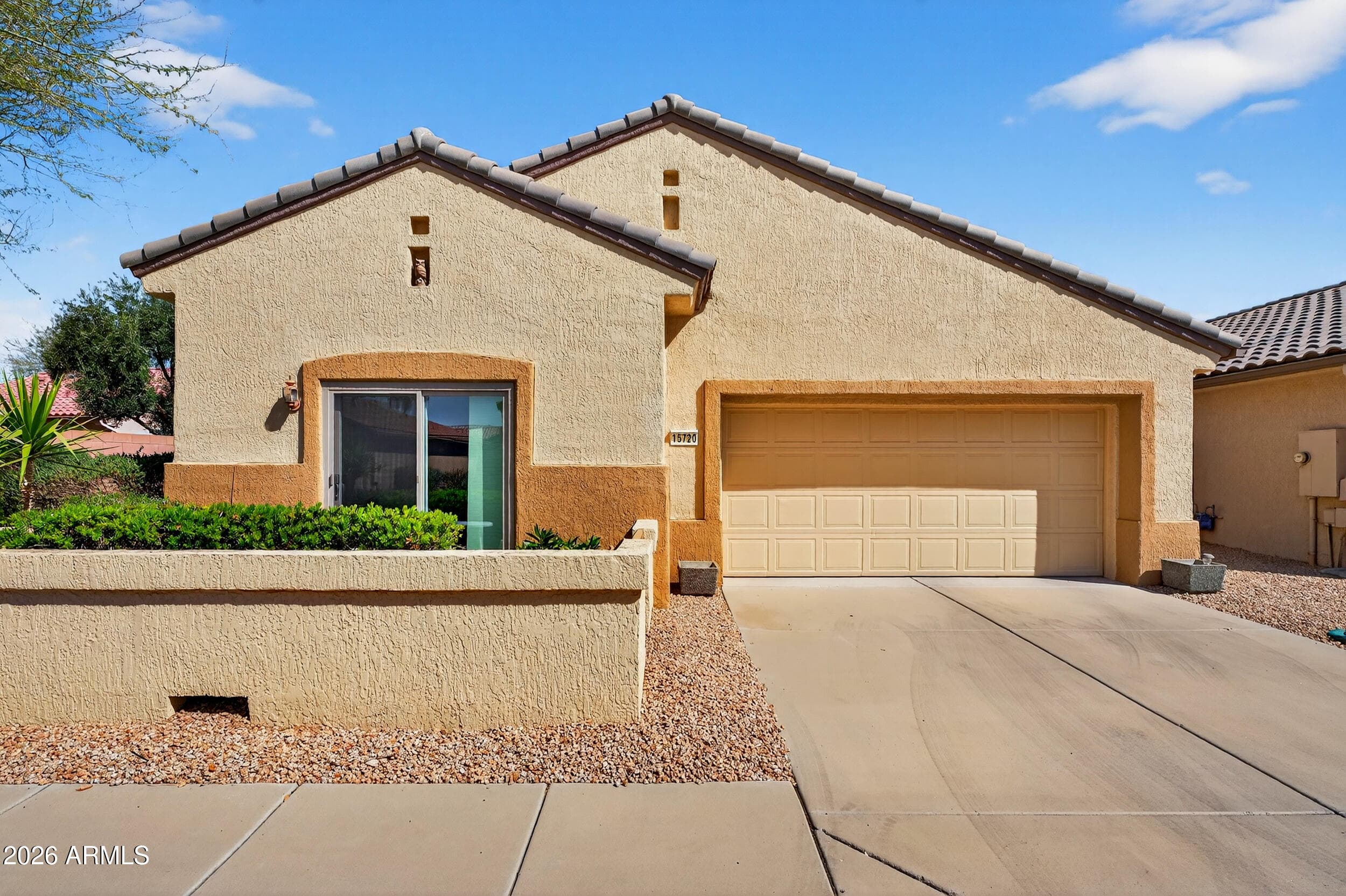 15720 W Clear Canyon Dr — photo 1