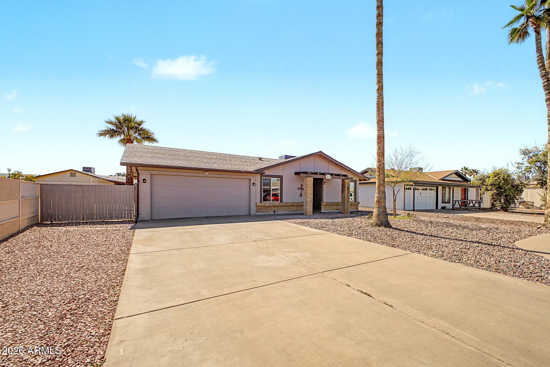 2737 W Junquillo Circle — photo 2