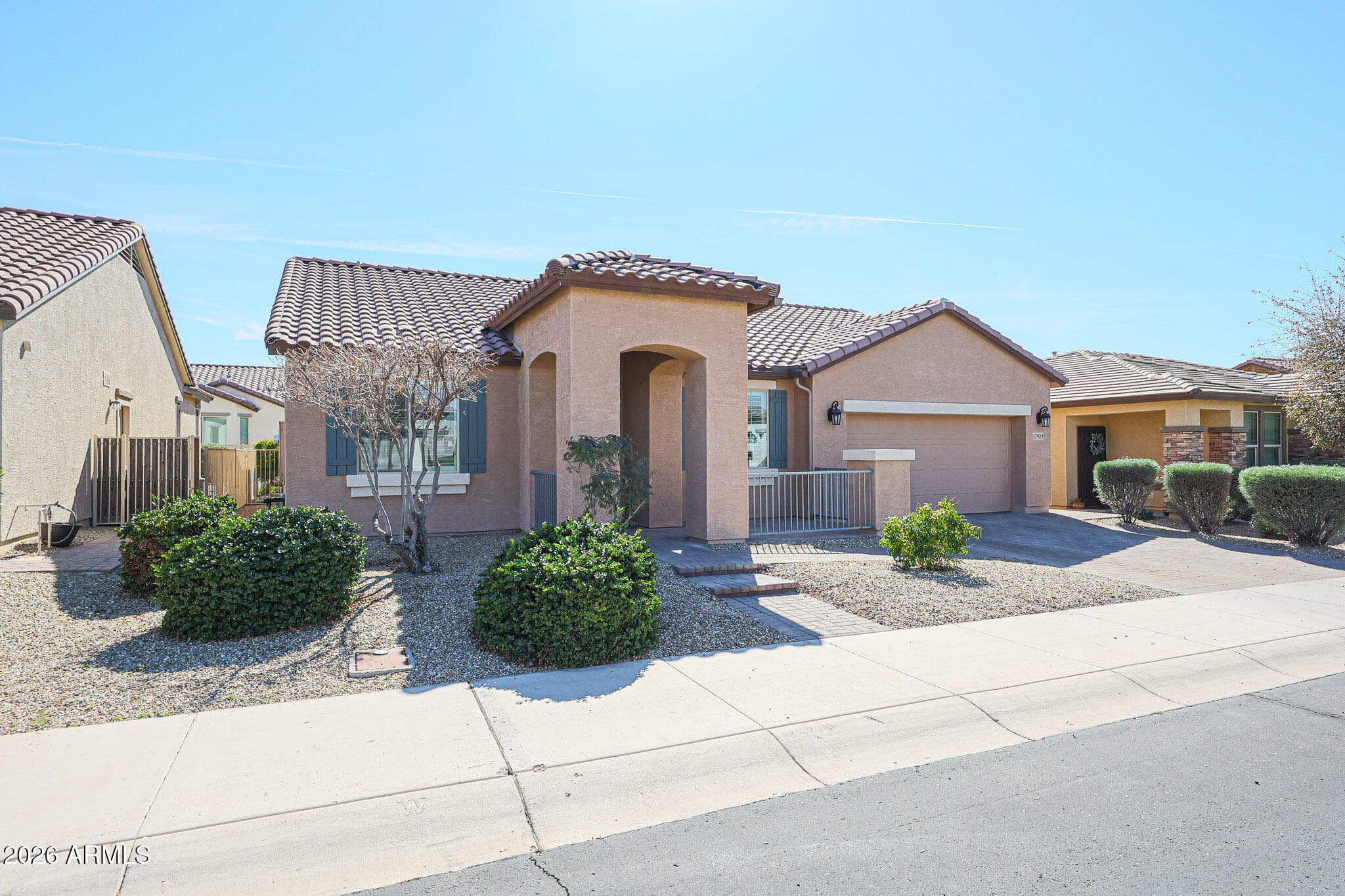 17929 W GLENHAVEN DR - Photo 4