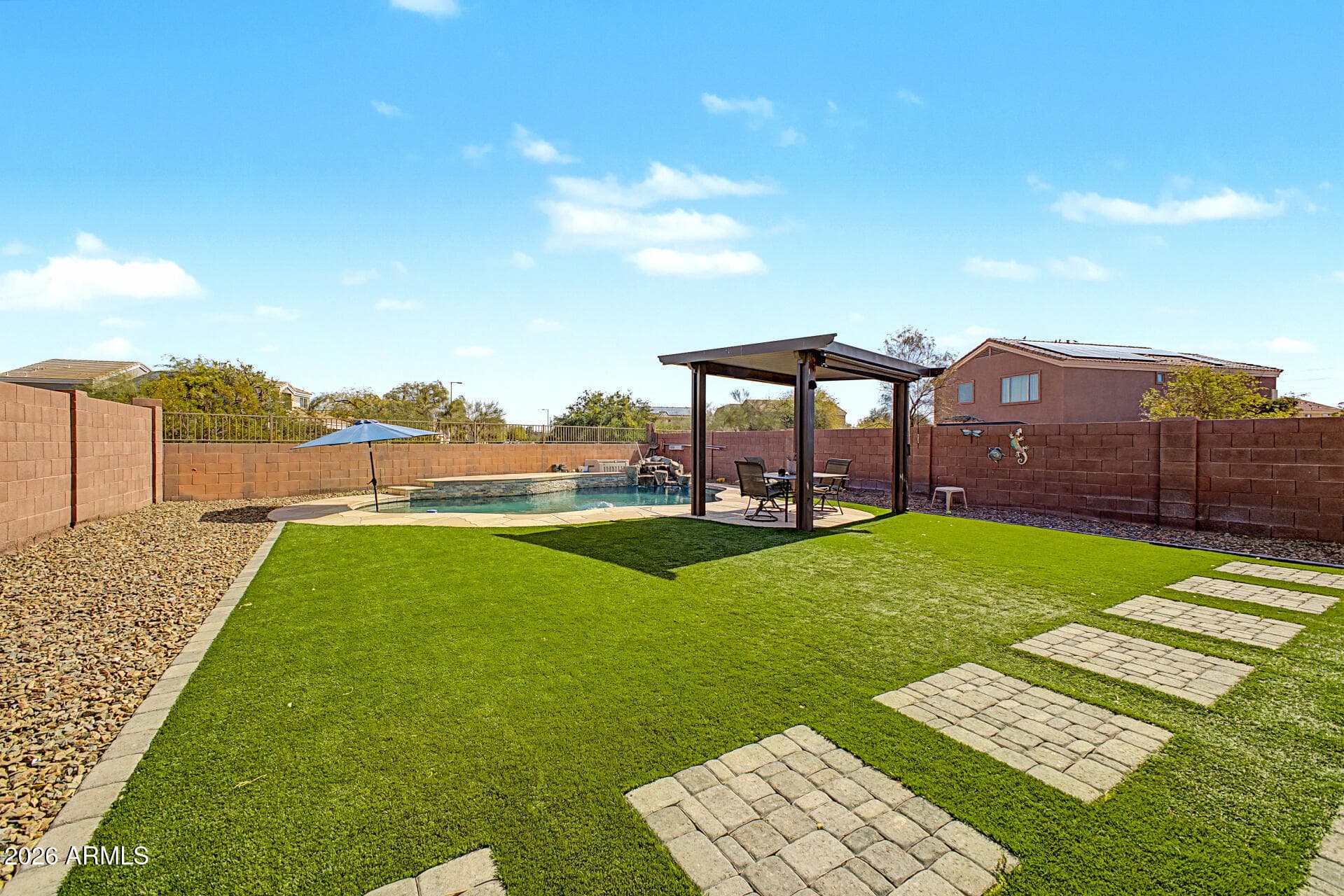1073 S 239th Dr — photo 2