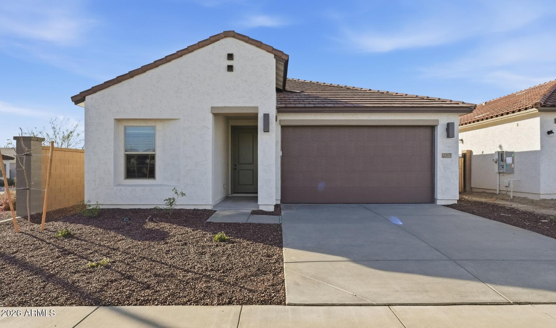 23375 W Raymond St — photo 1