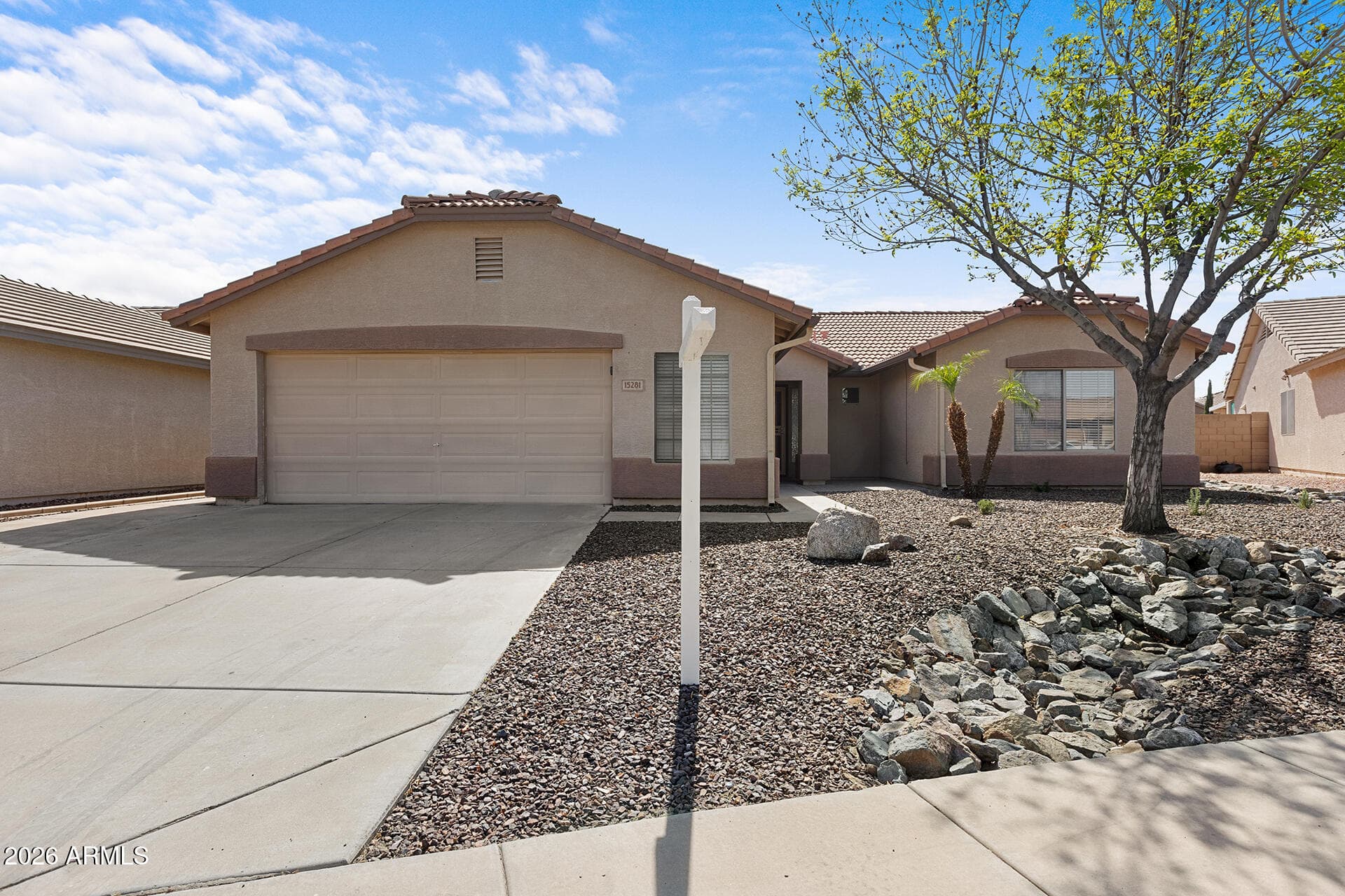 15281 W Hearn Rd — photo 1
