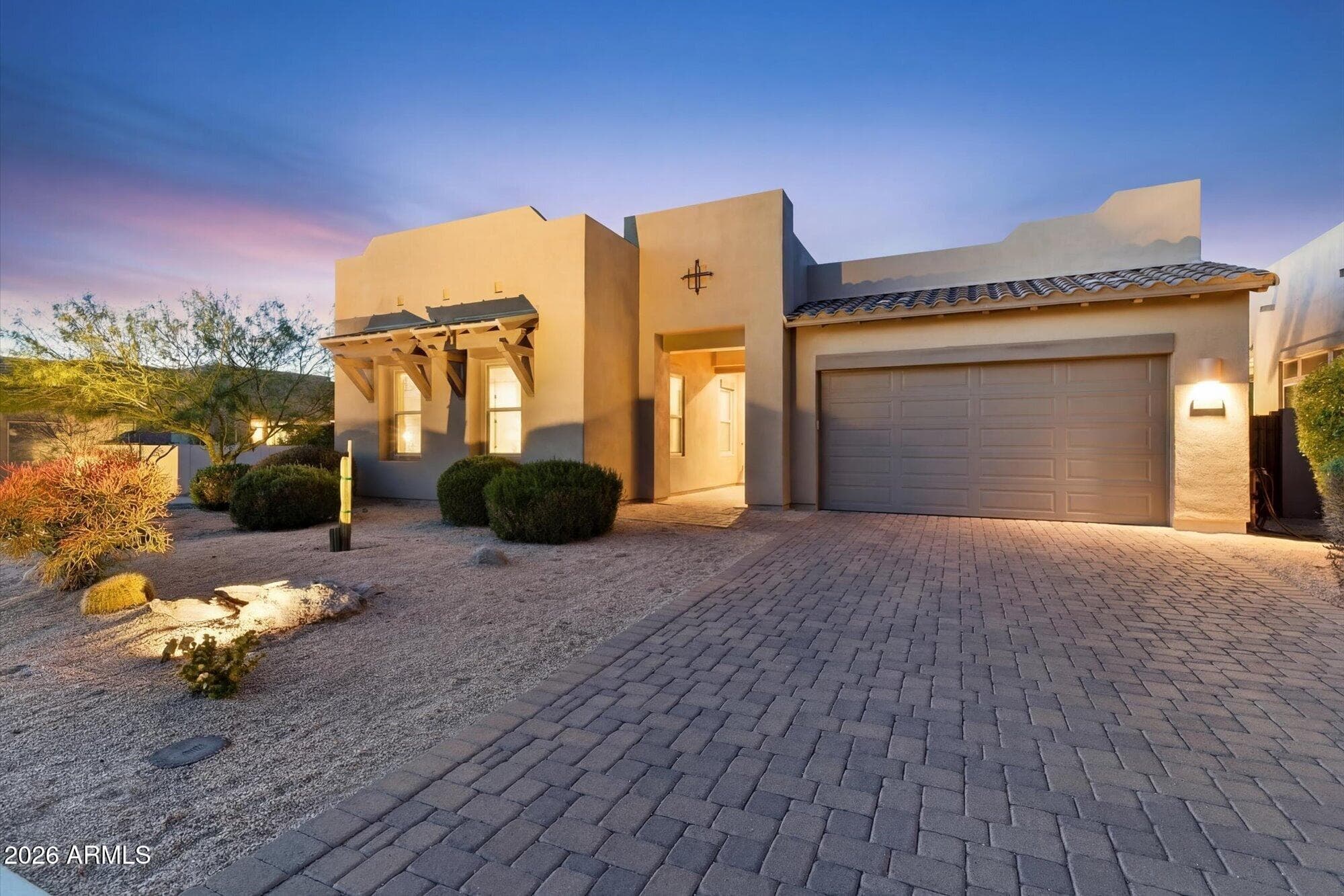 7258 E High Point Dr — photo 2