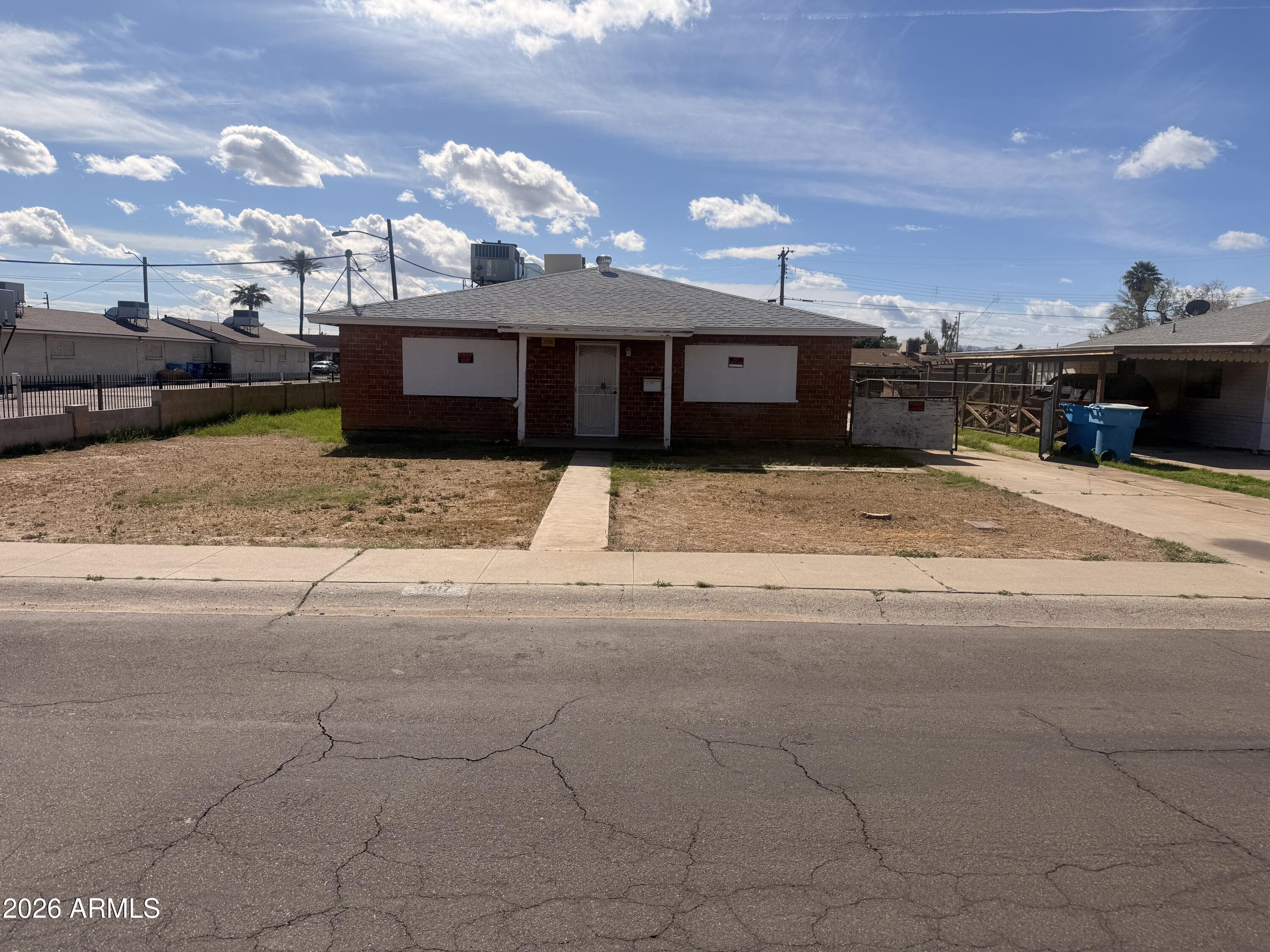 1917 W Whitton Ave — photo 1