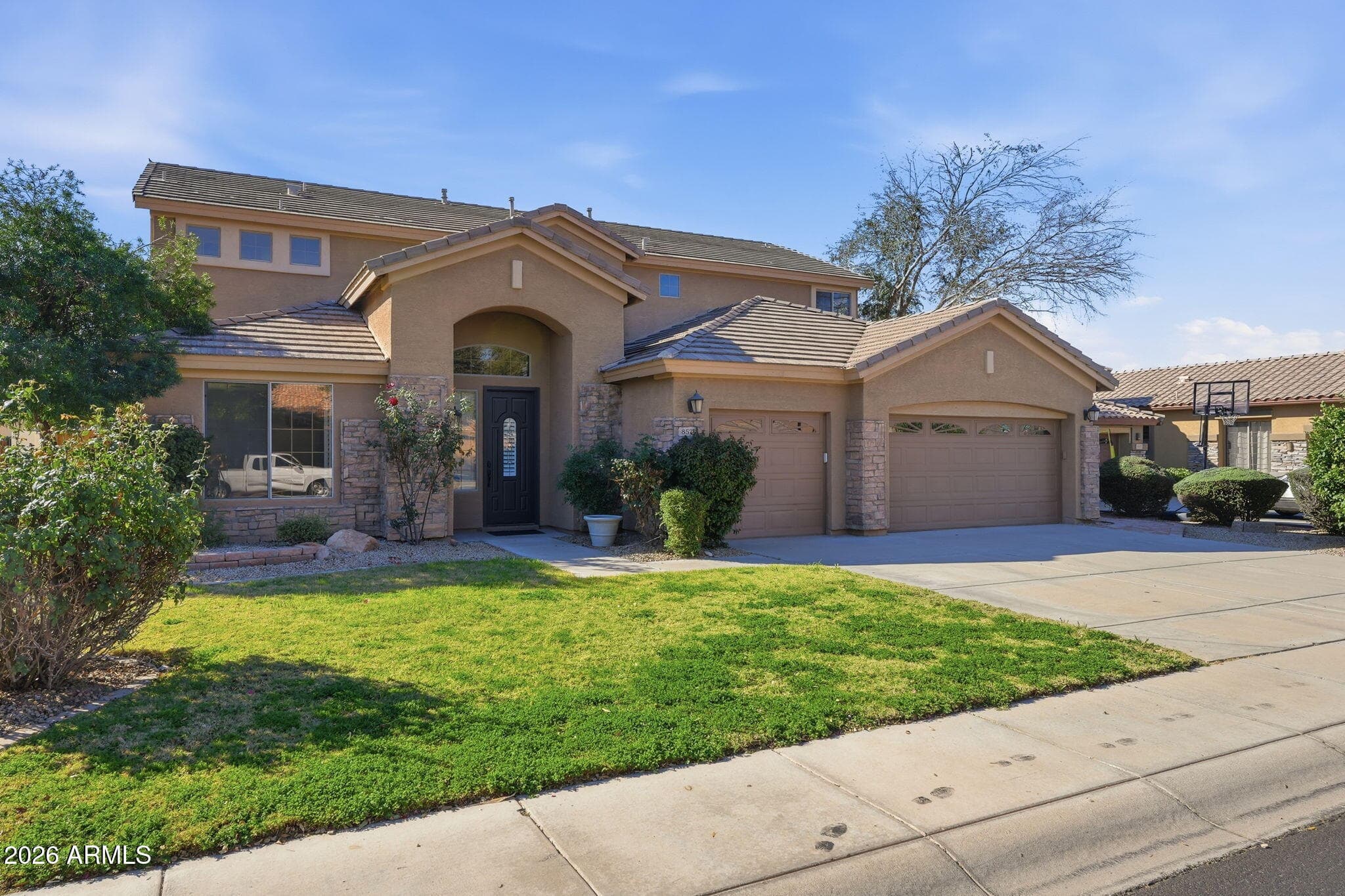 857 E Carla Vista Dr — photo 1