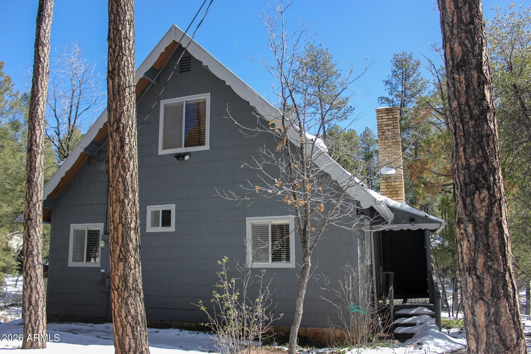 8532 W Hicks Circle — photo 2