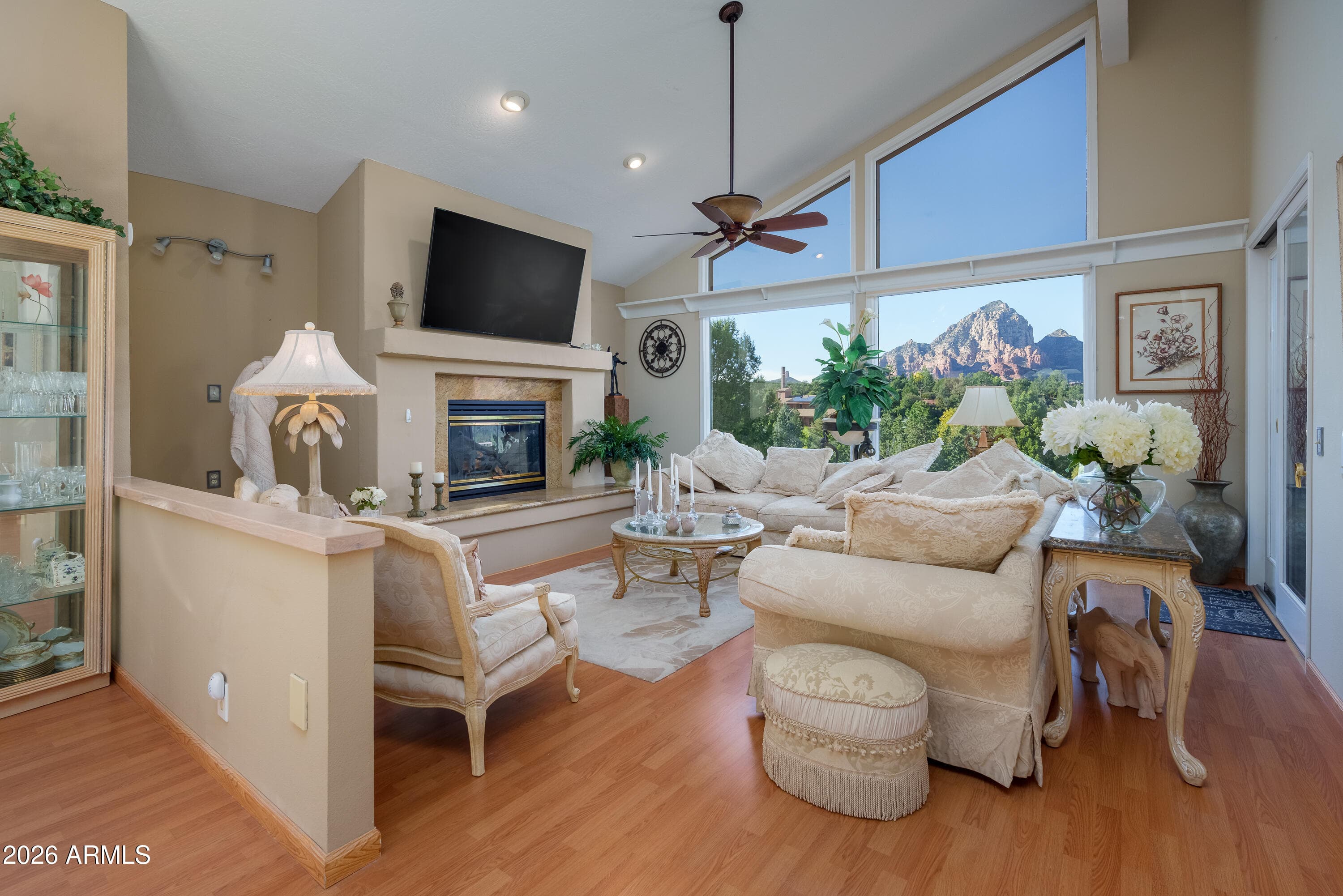 26 Courtney Circle — photo 1