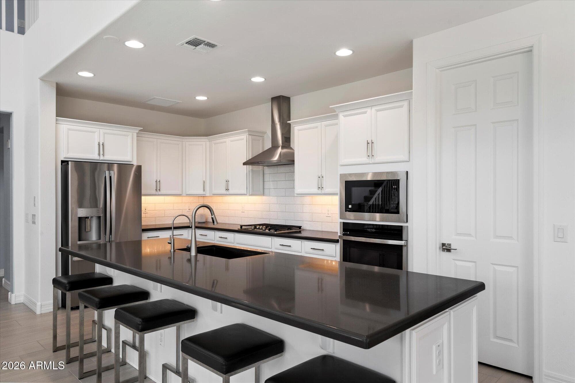 16730 W SIERRA ST - Photo 4