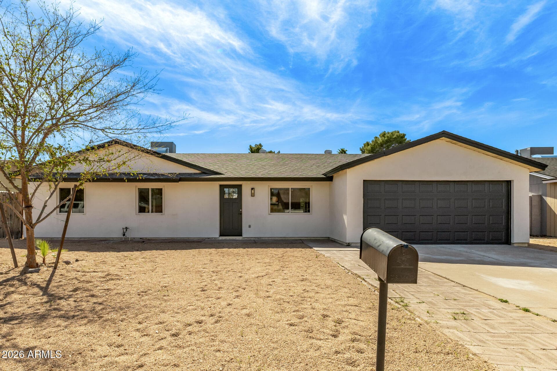 3515 E Winchcomb Dr — photo 1