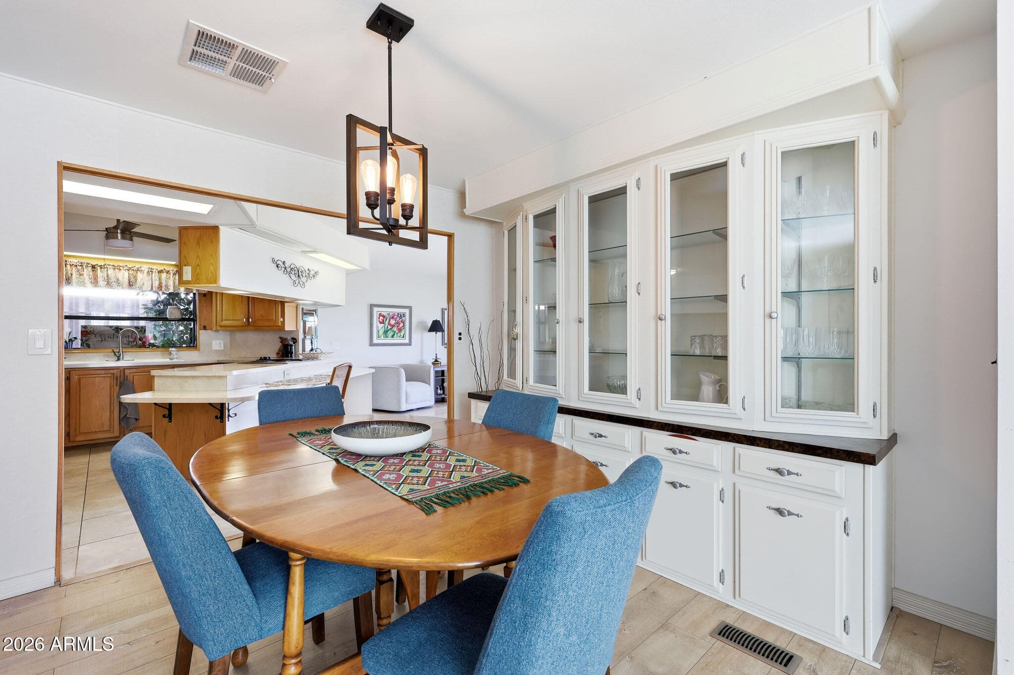 2465 N SNEAD DR - Photo 3