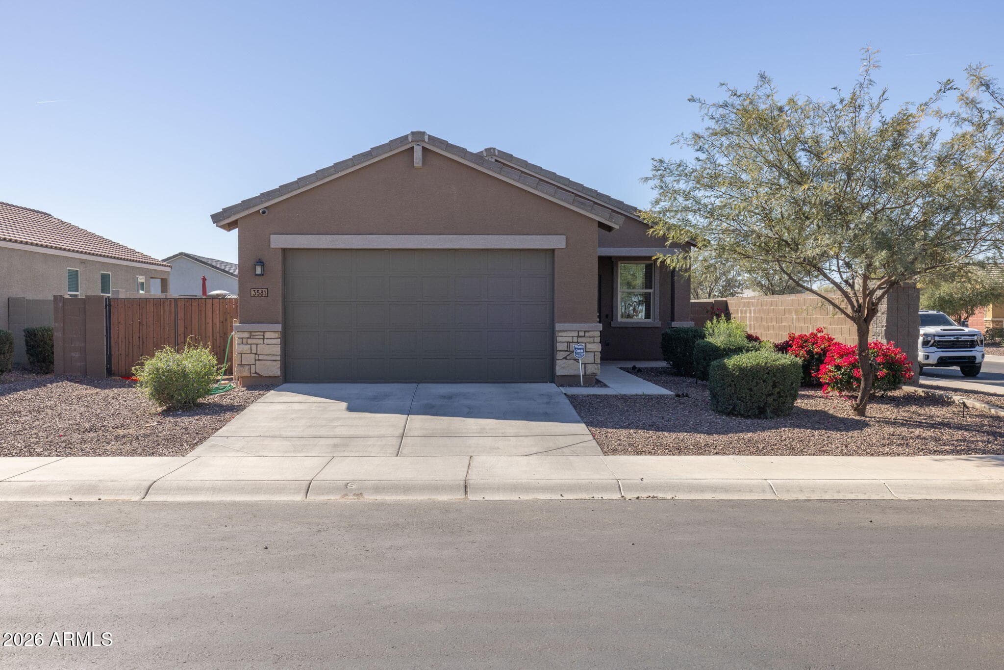 3581 E Appaloosa Dr — photo 1