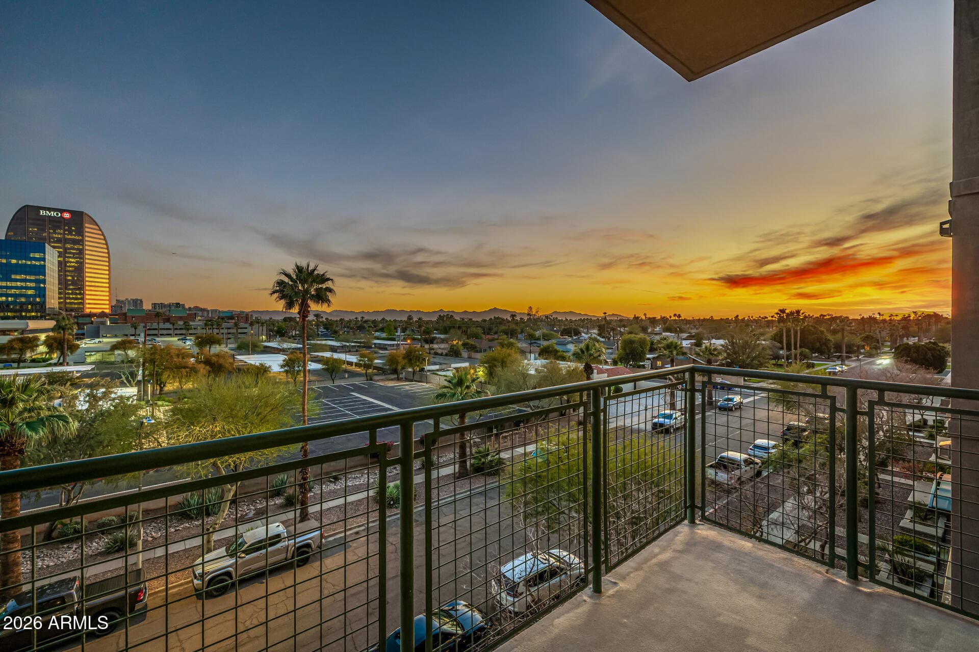 16 W Encanto Blvd 408 — photo 2