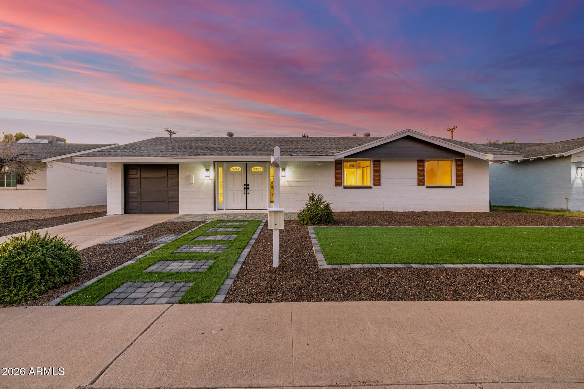 8262 E Monte Vista Rd — photo 1