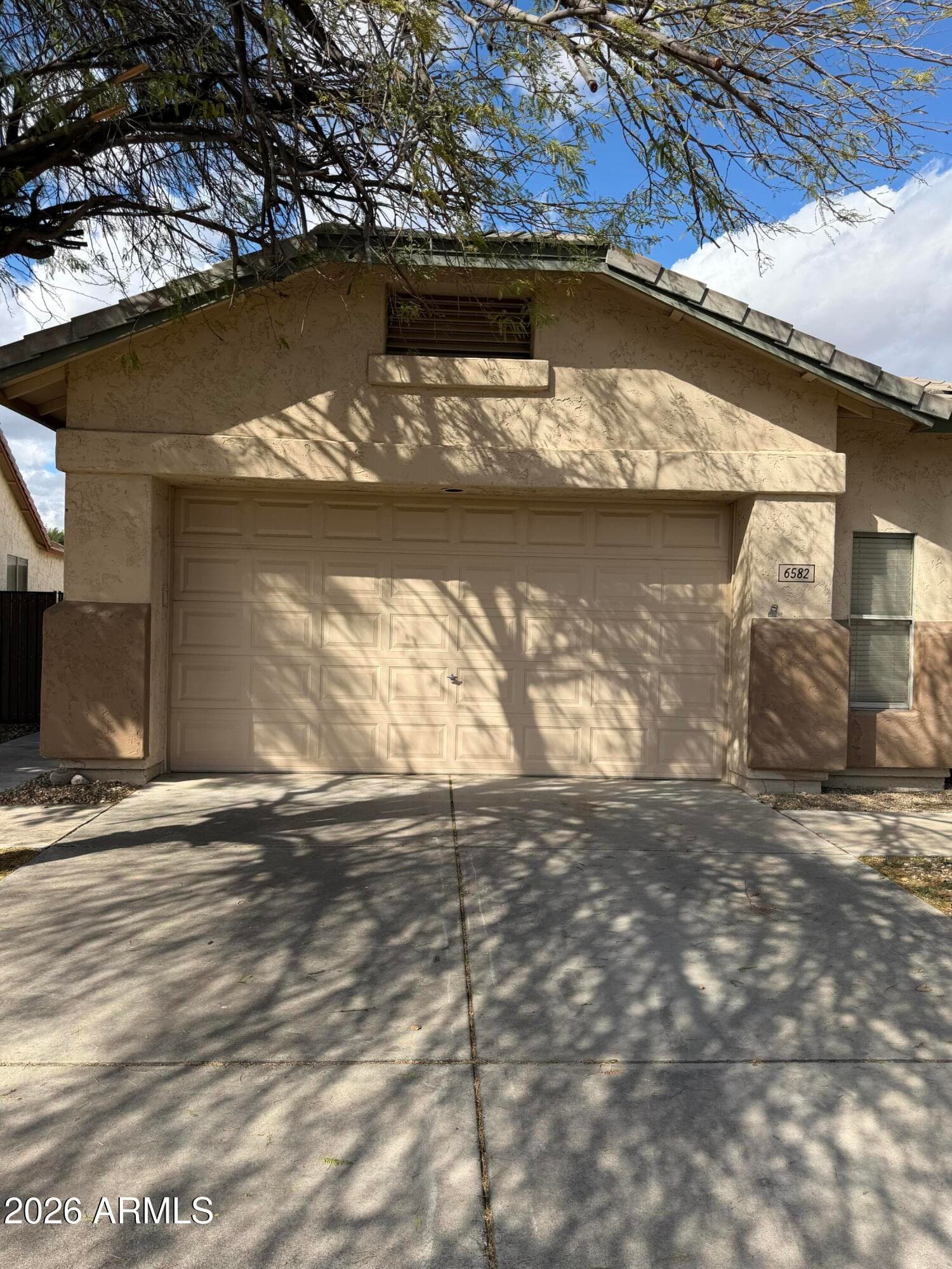 6582 W Oraibi Dr — photo 1