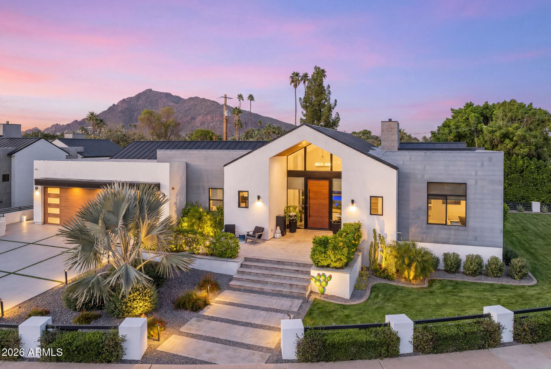 6426 E Calle Camelia Ave — photo 1