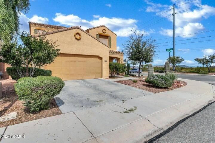 12022 W Leather Ln — photo 2
