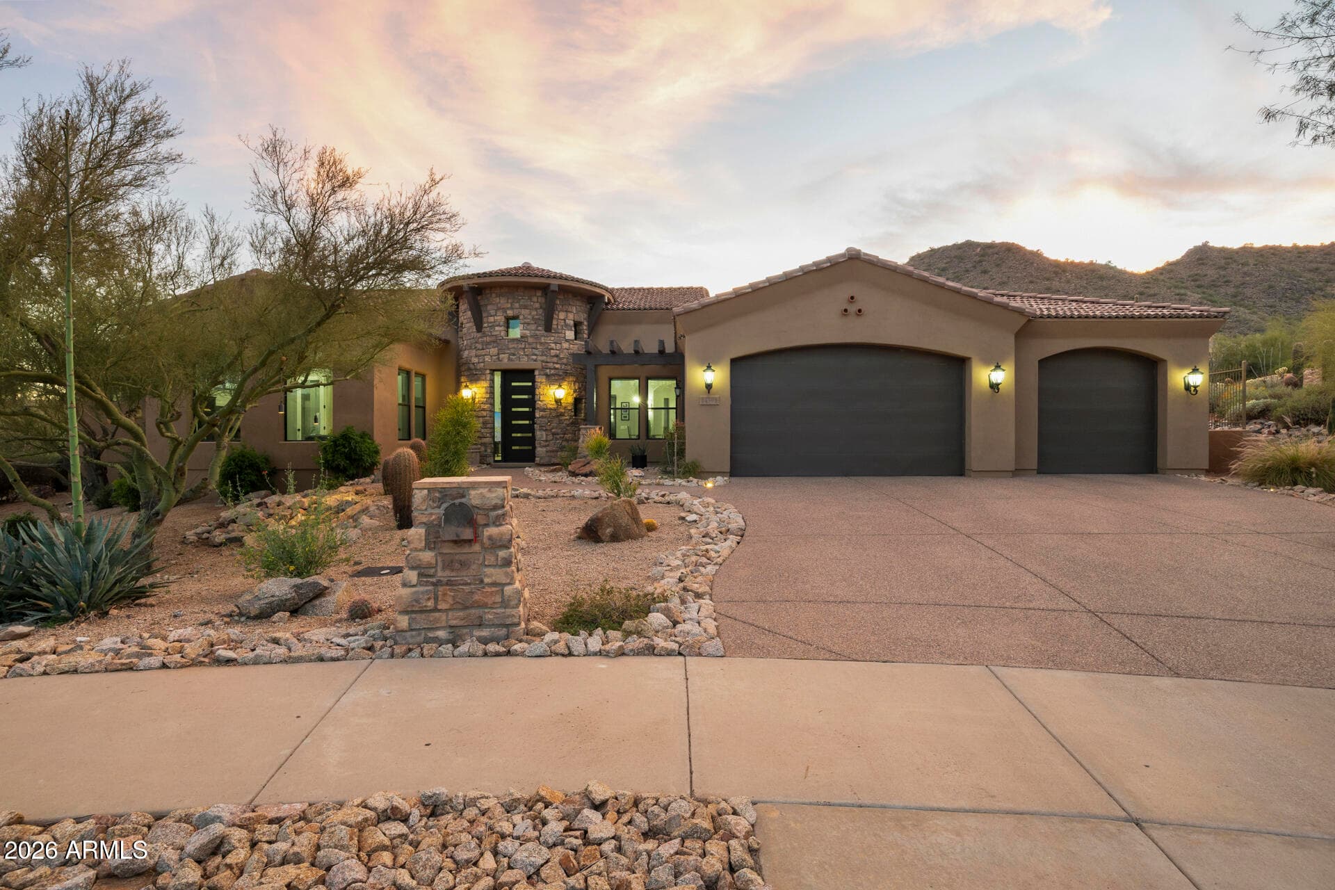 14395 E Corrine Dr — photo 1