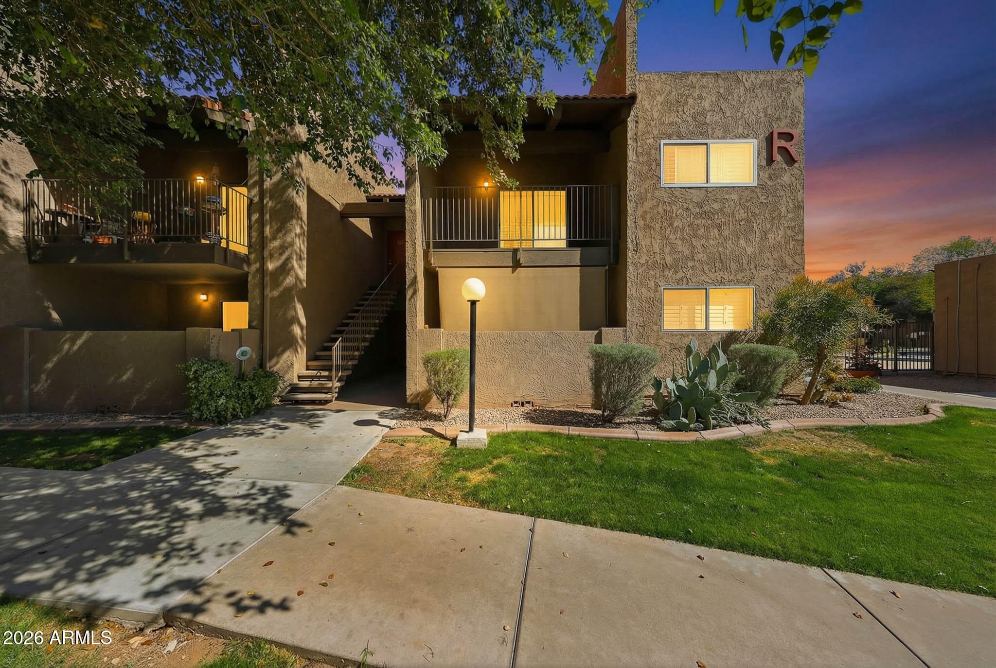 5525 E THOMAS RD - Photo 1