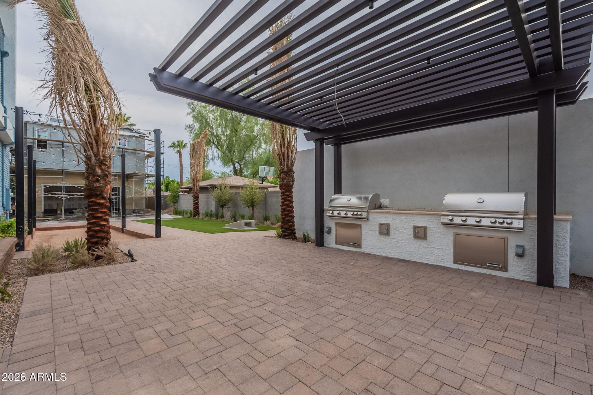 109 W Willo Ct — photo 40