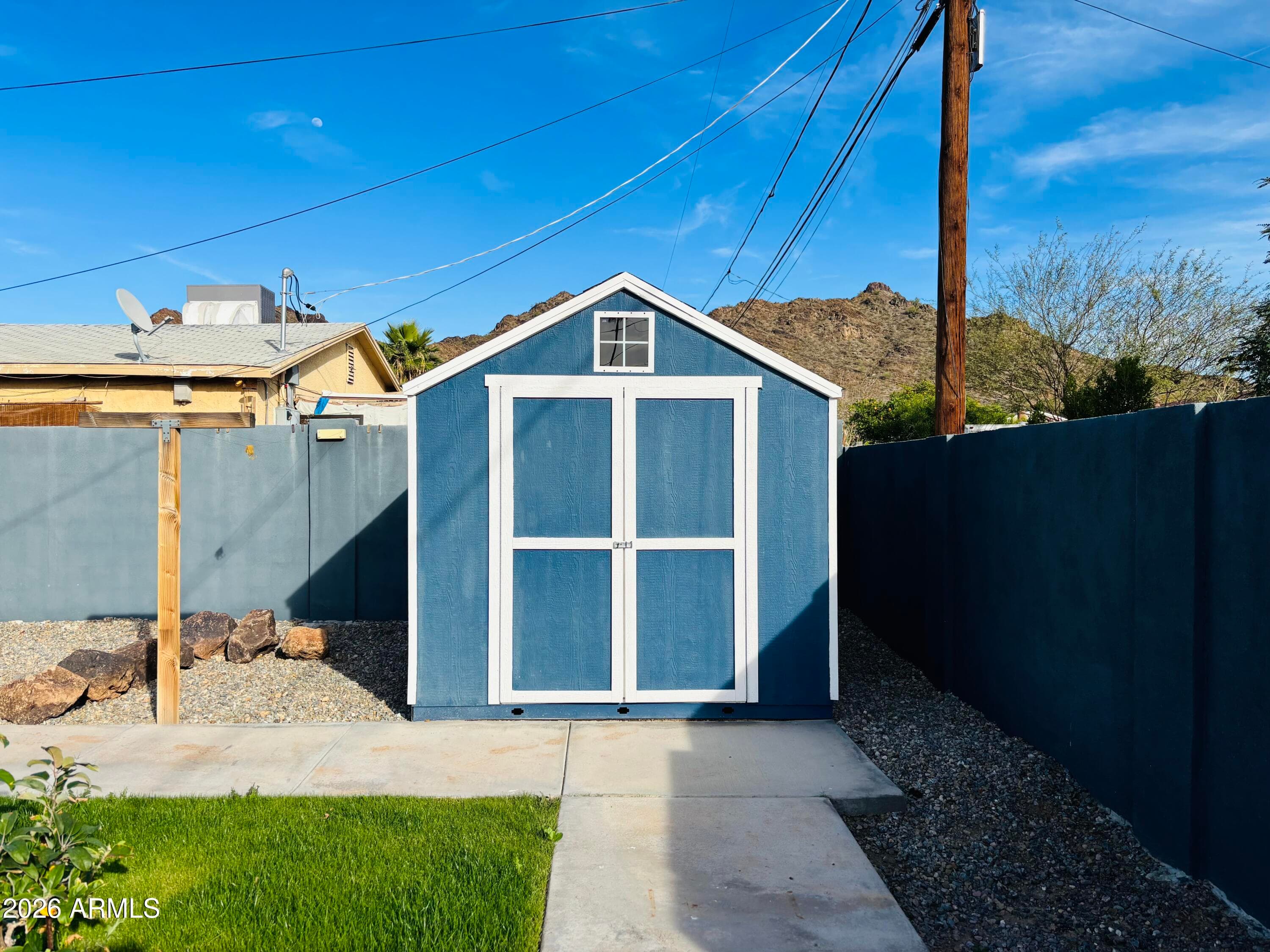 1207 E Alice Ave — photo 25