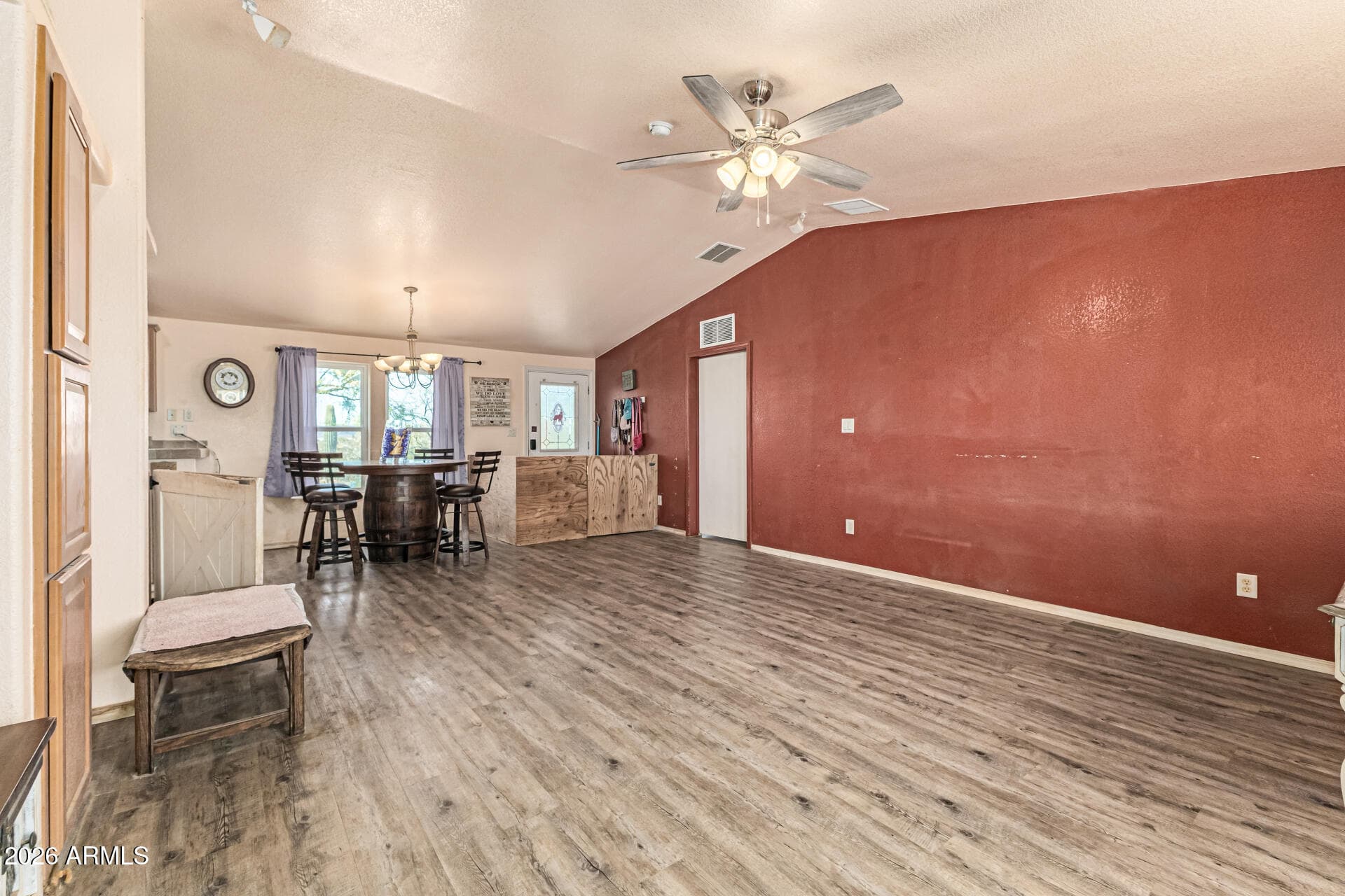 25206 W ROCKAWAY HILLS DR - Photo 2