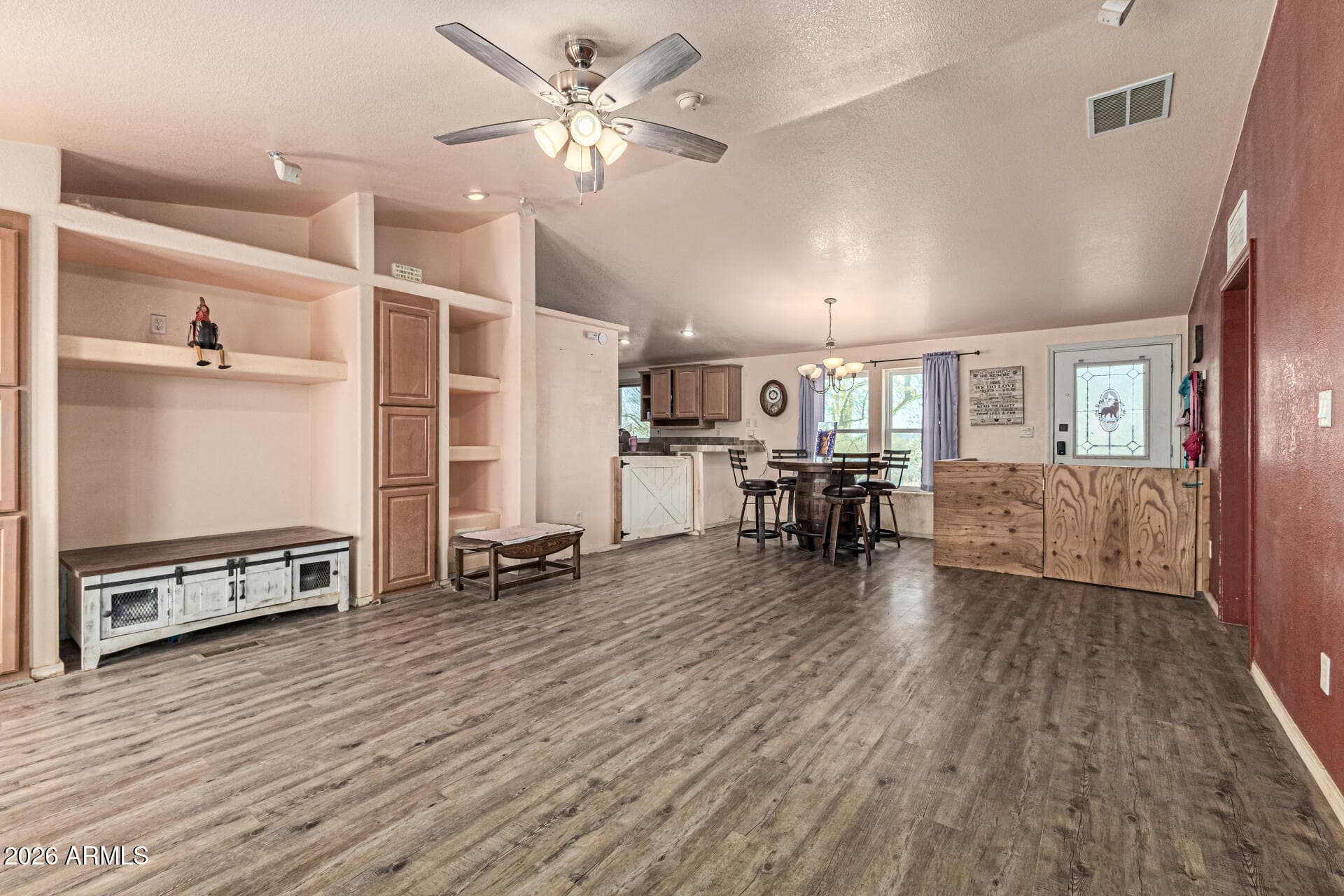 25206 W ROCKAWAY HILLS DR - Photo 3