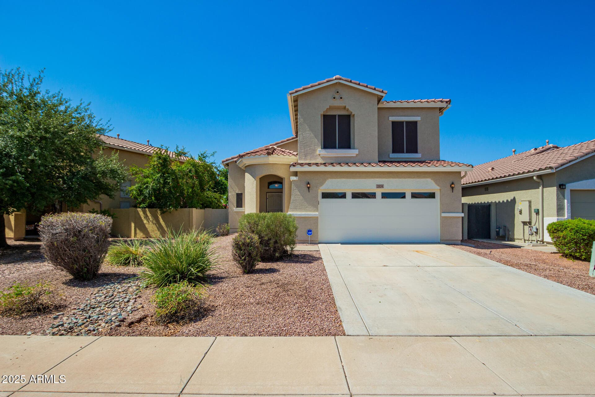 2324 S 88th Dr — photo 1