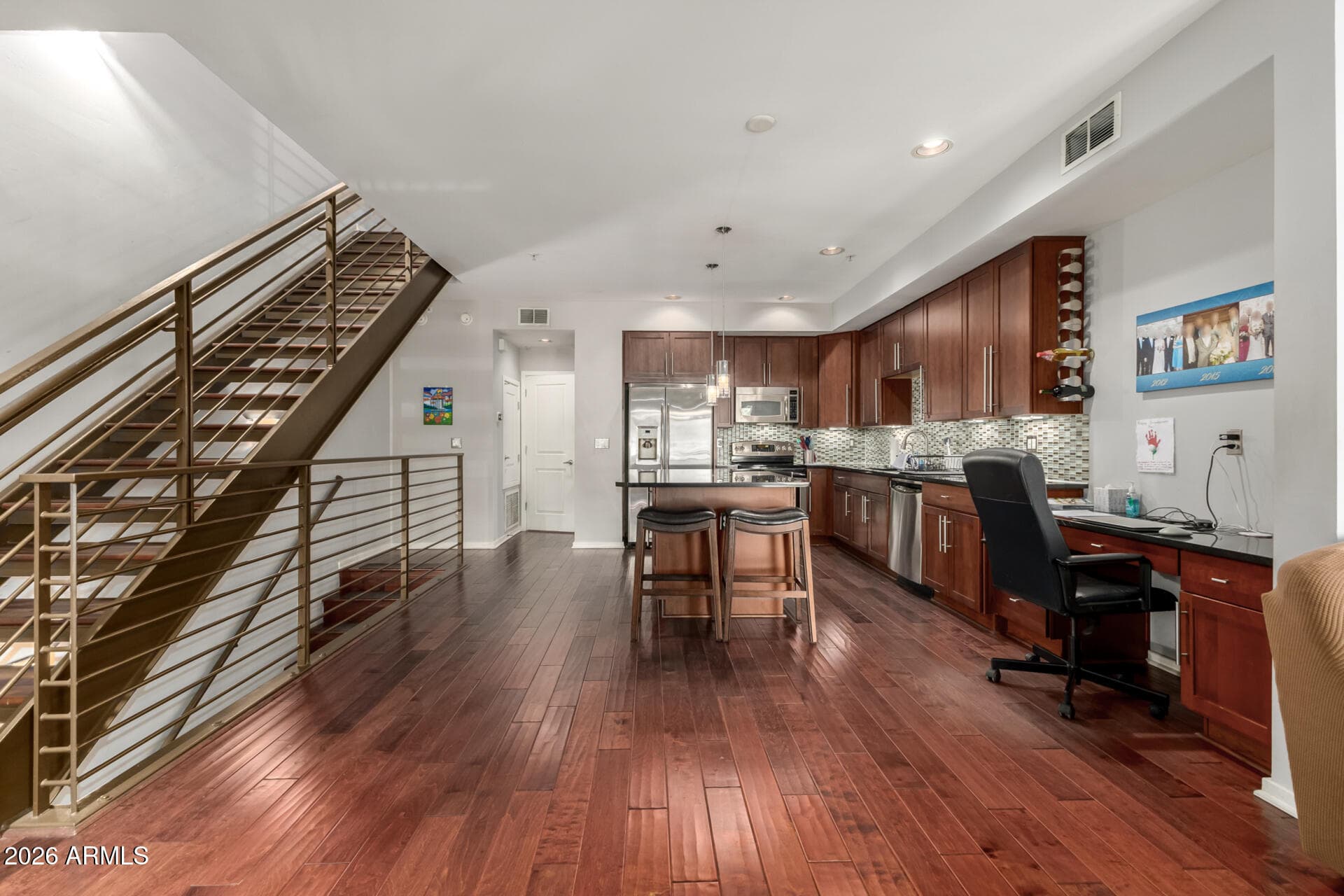 525 W Lakeside W Dr 125 — photo 1