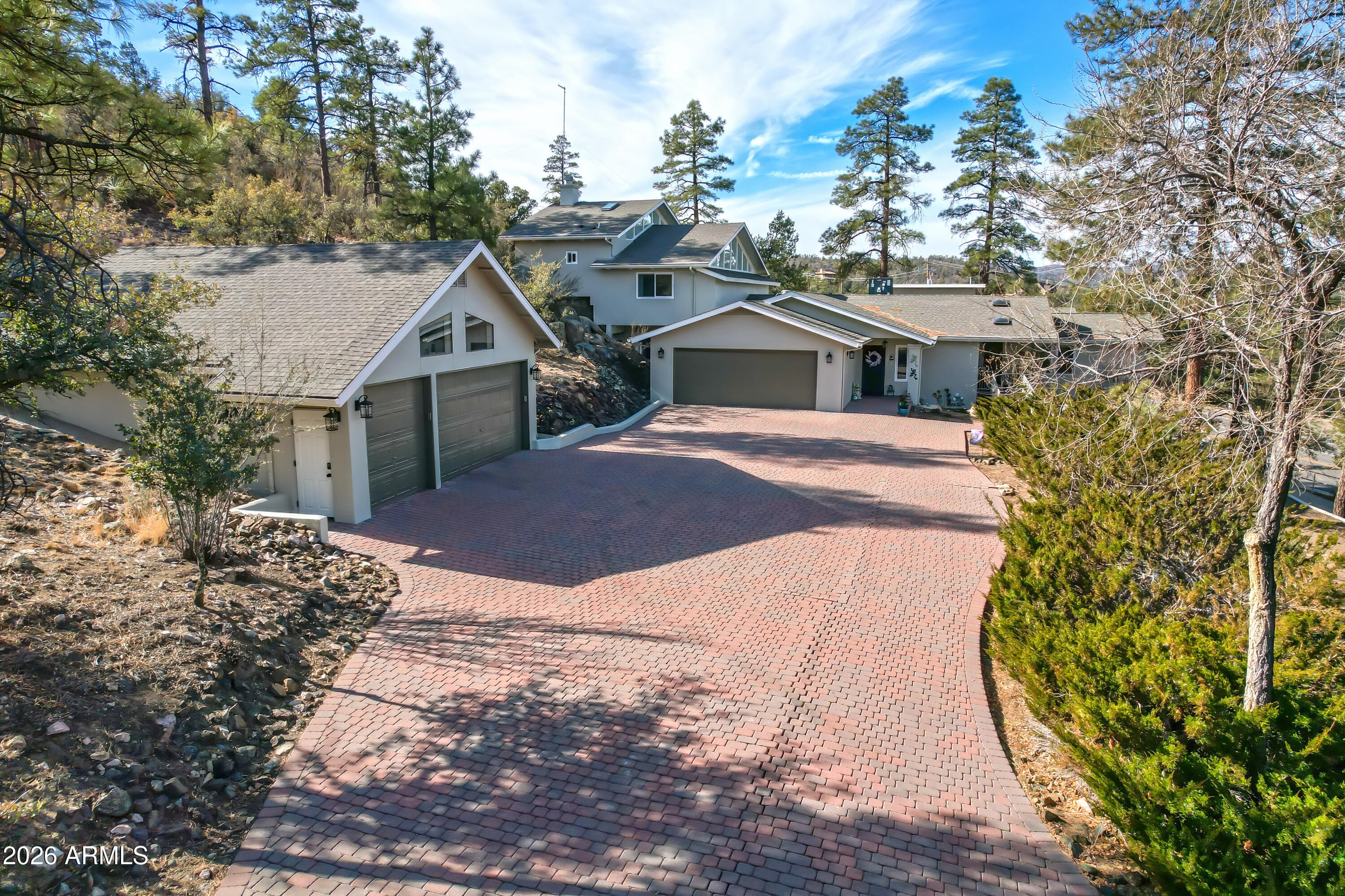 2405 N Williamson Valley Rd — photo 2