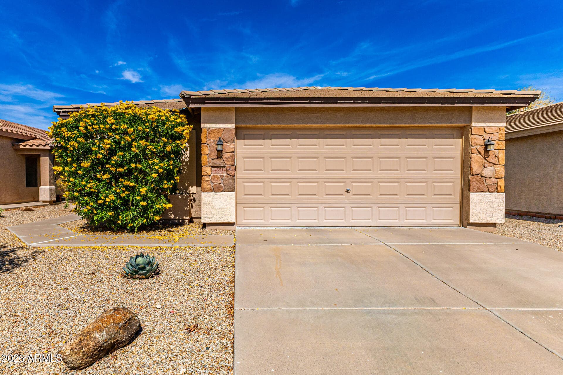 43714 W Rio Grande Dr — photo 2