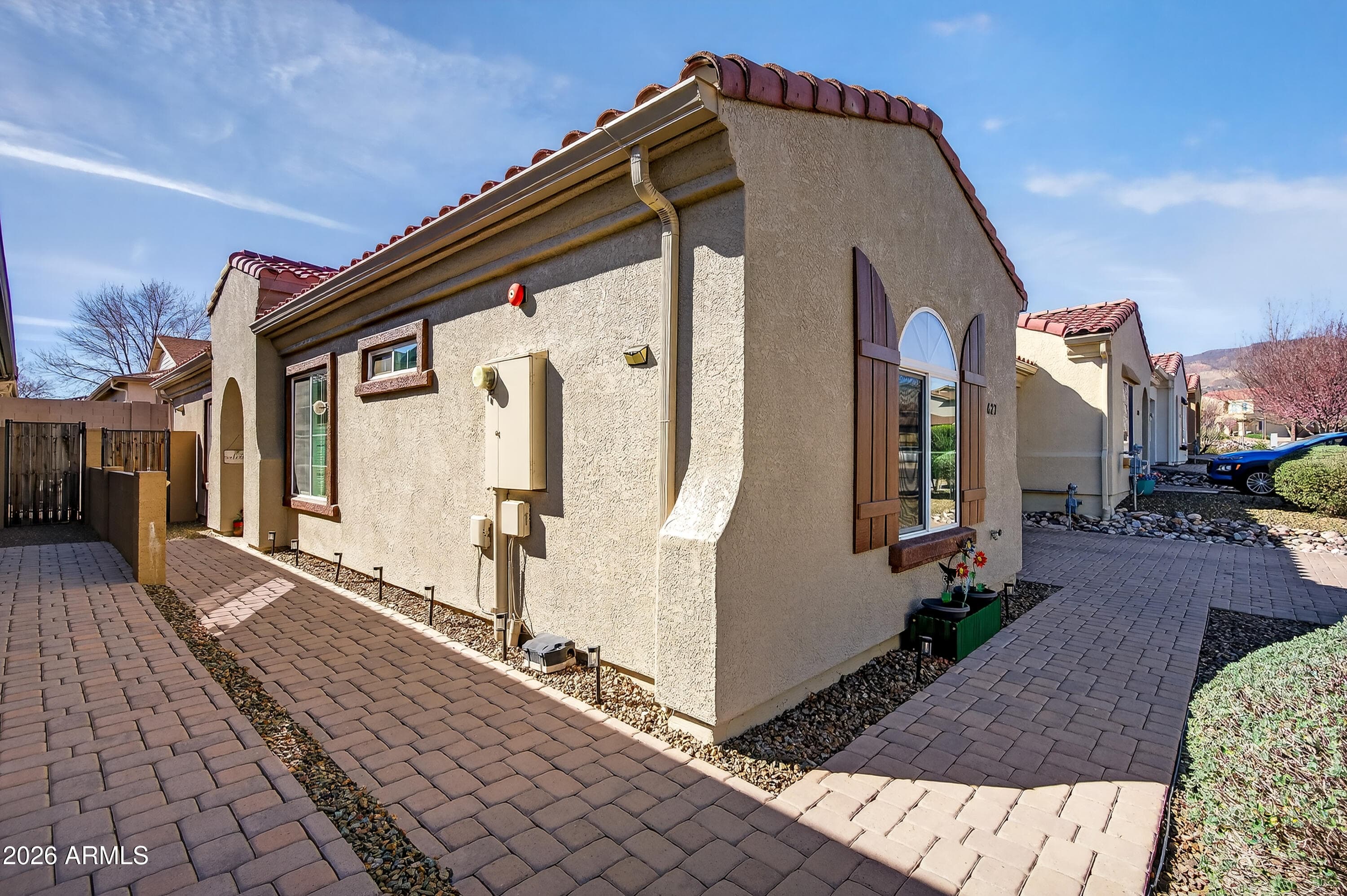 627 HAYNES DR - Photo 5