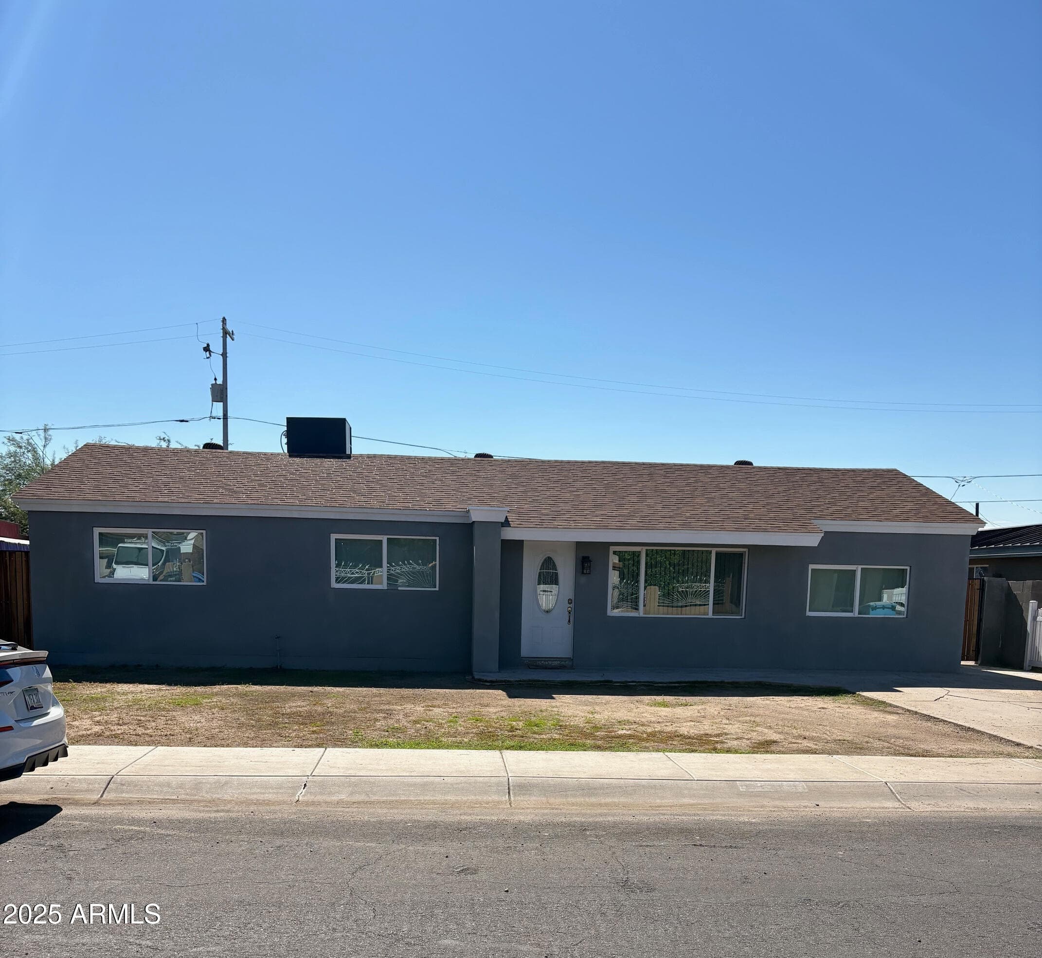 3319 W Edgemont Ave — photo 1