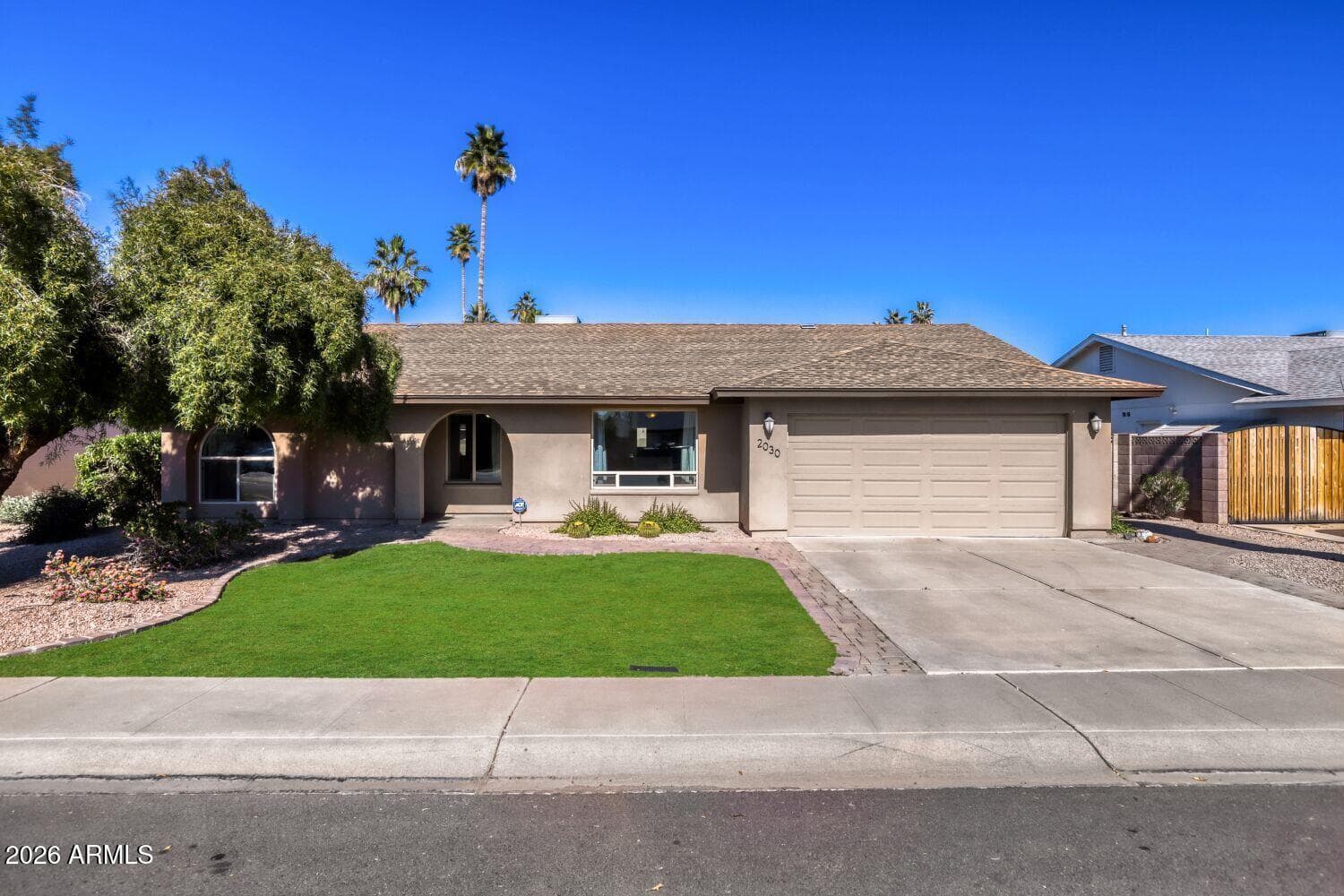 2030 E Colgate Dr — photo 2
