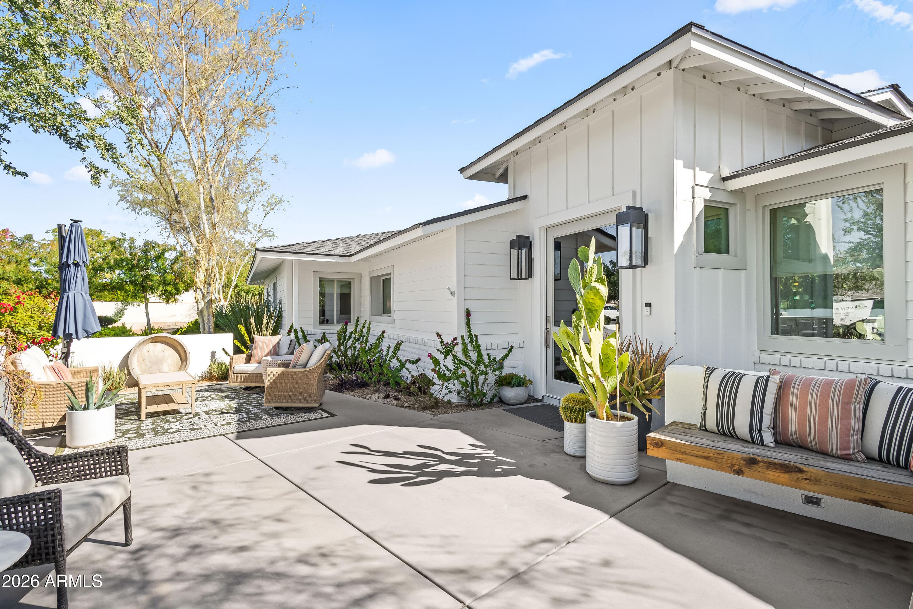 6919 E Vista Dr — photo 1